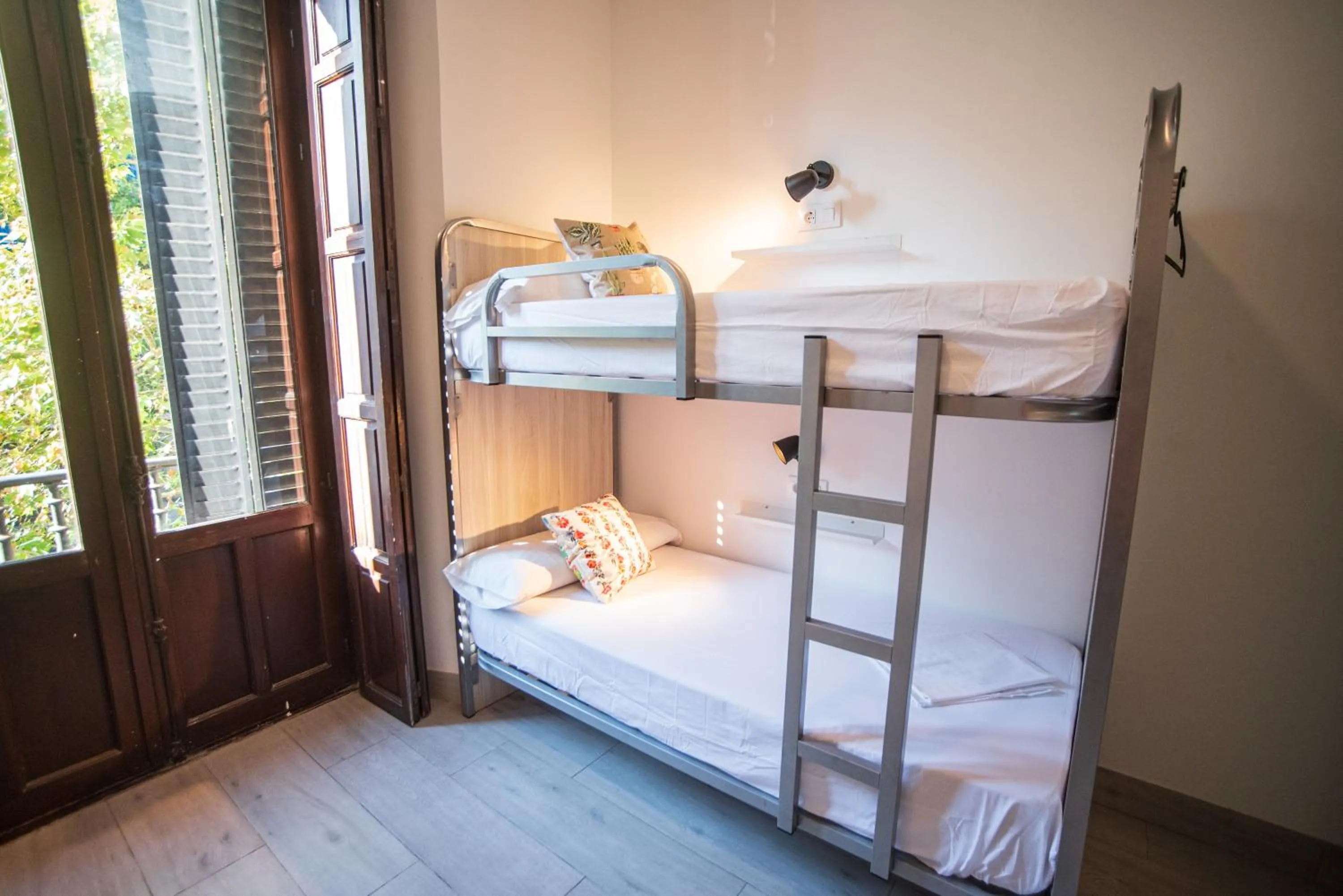 bunk bed, Bed in La Flamenka Hostel