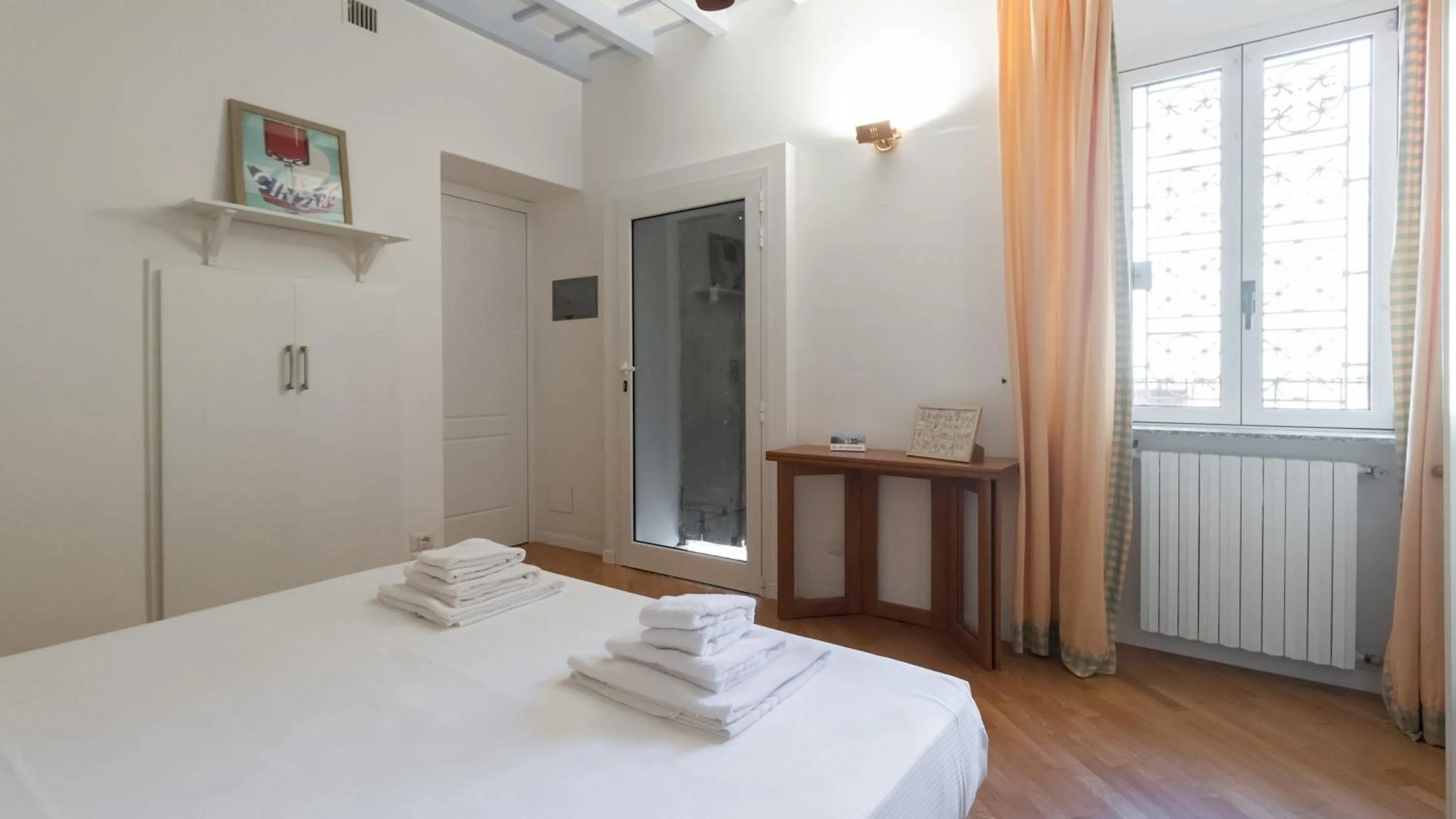 Other, Bed in Italianway Easy - Garibaldi 40