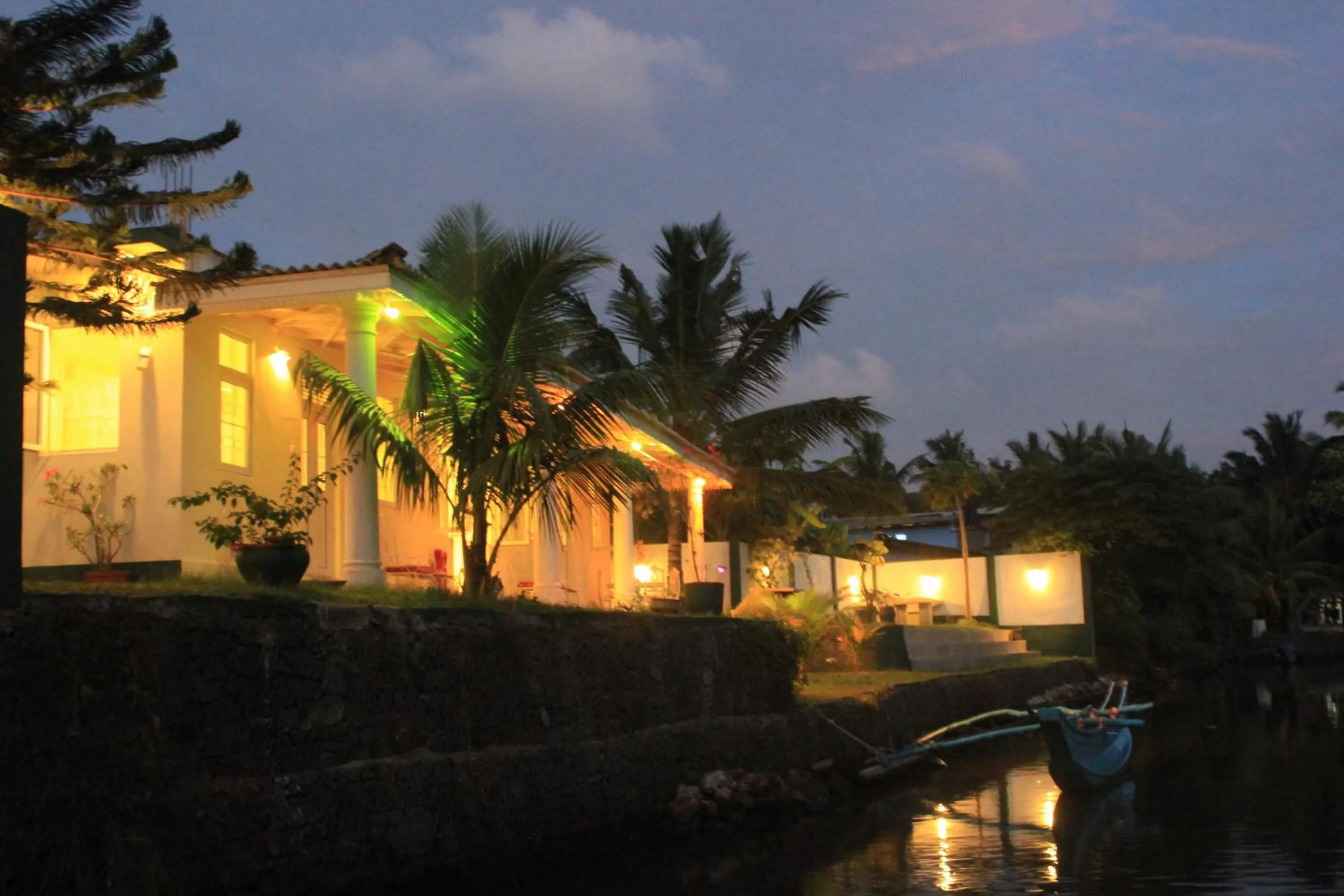 Area and facilities in Villa Harbour View