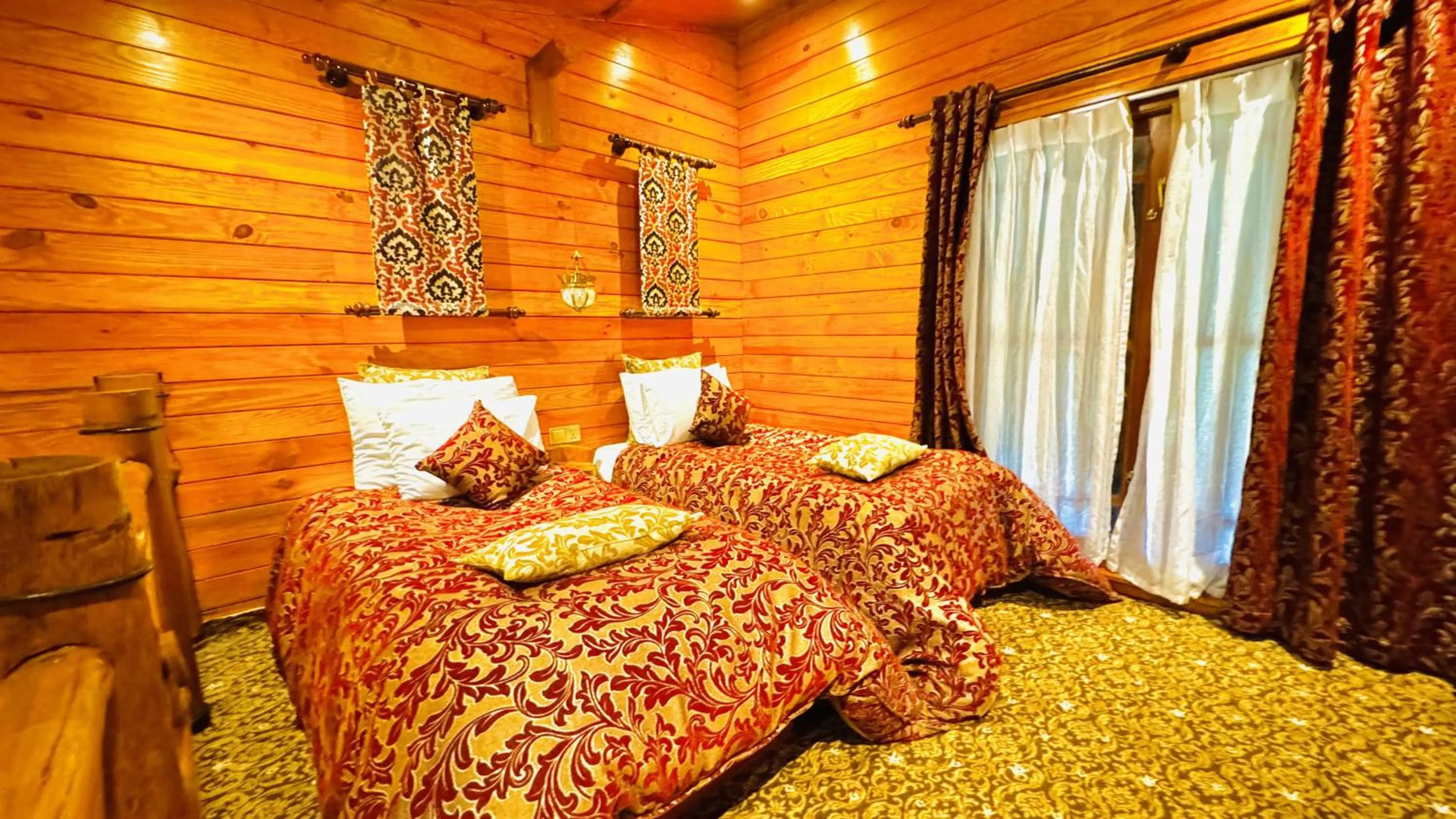 Bed in Queenswood Cottage