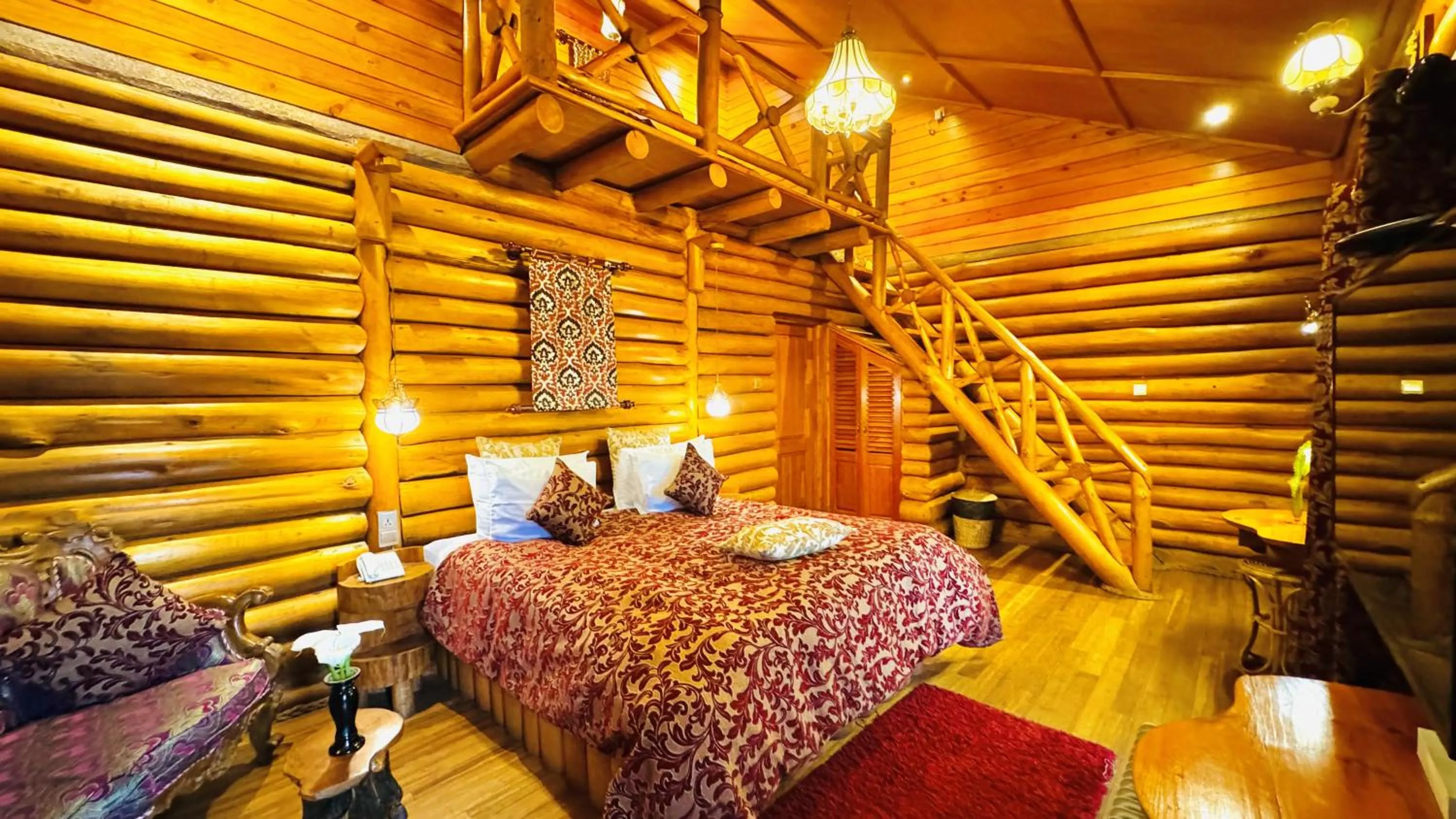 Bed in Queenswood Cottage