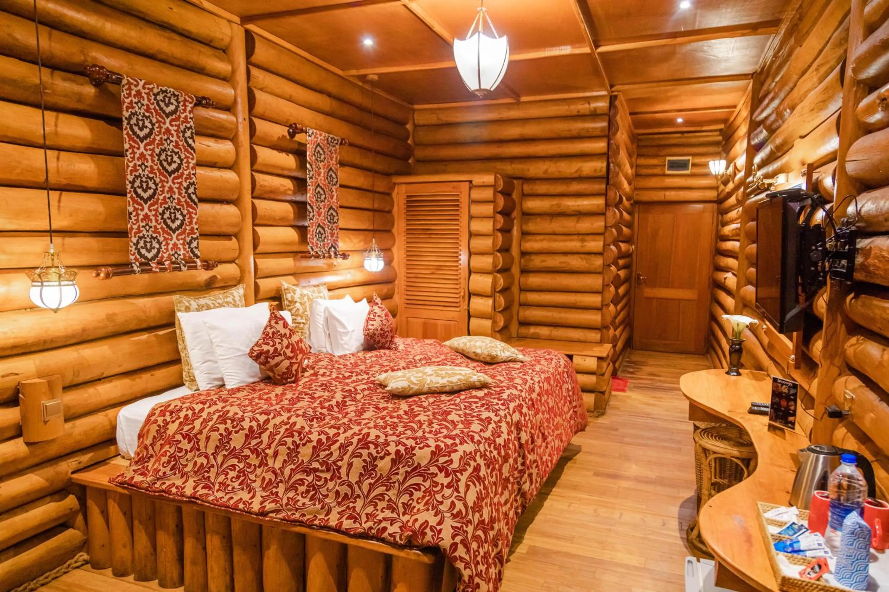 Bed in Queenswood Cottage