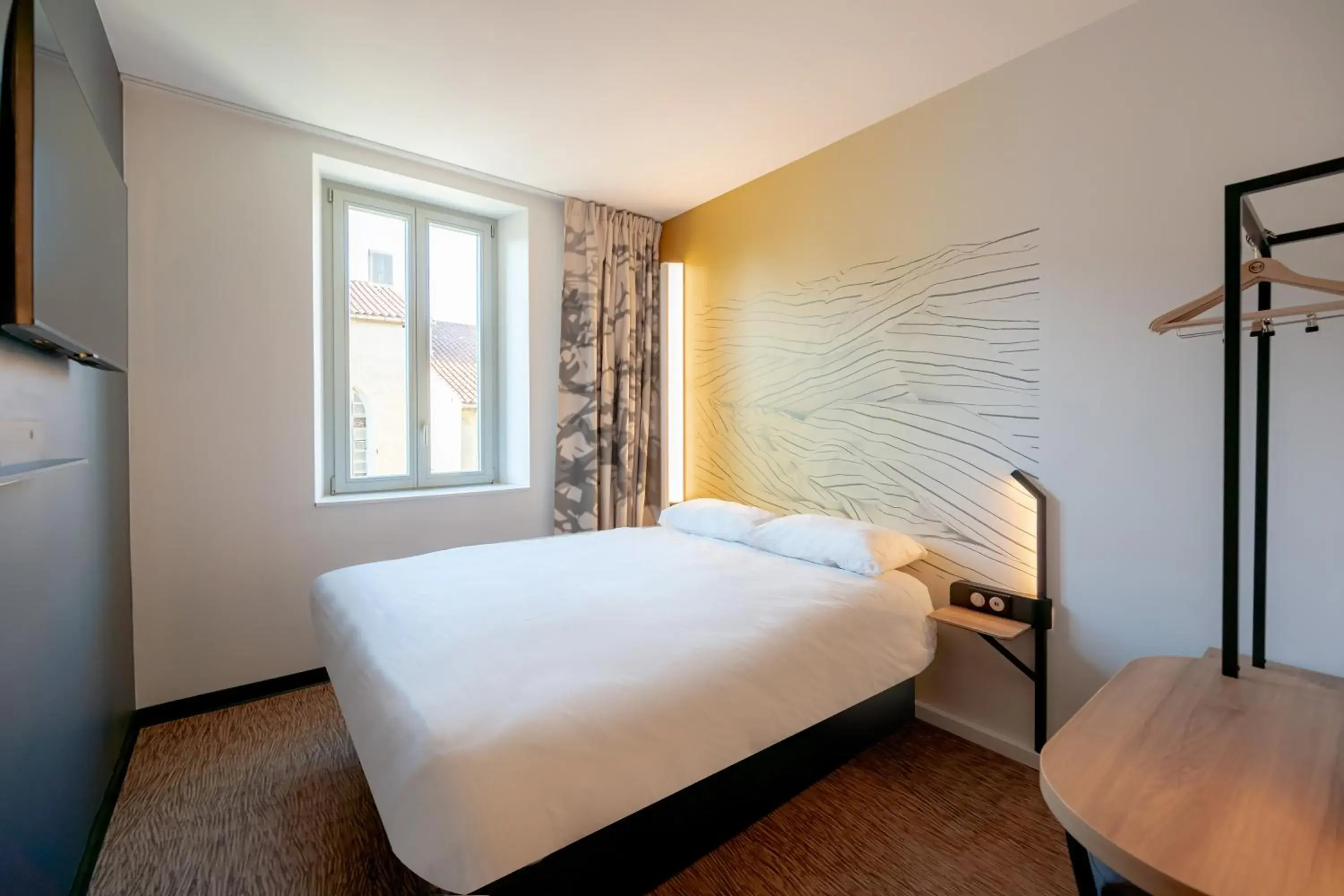 Double Room in B&B HOTEL Toulon Centre Gare Double Room in B&B HOTEL Toulon Centre Gare