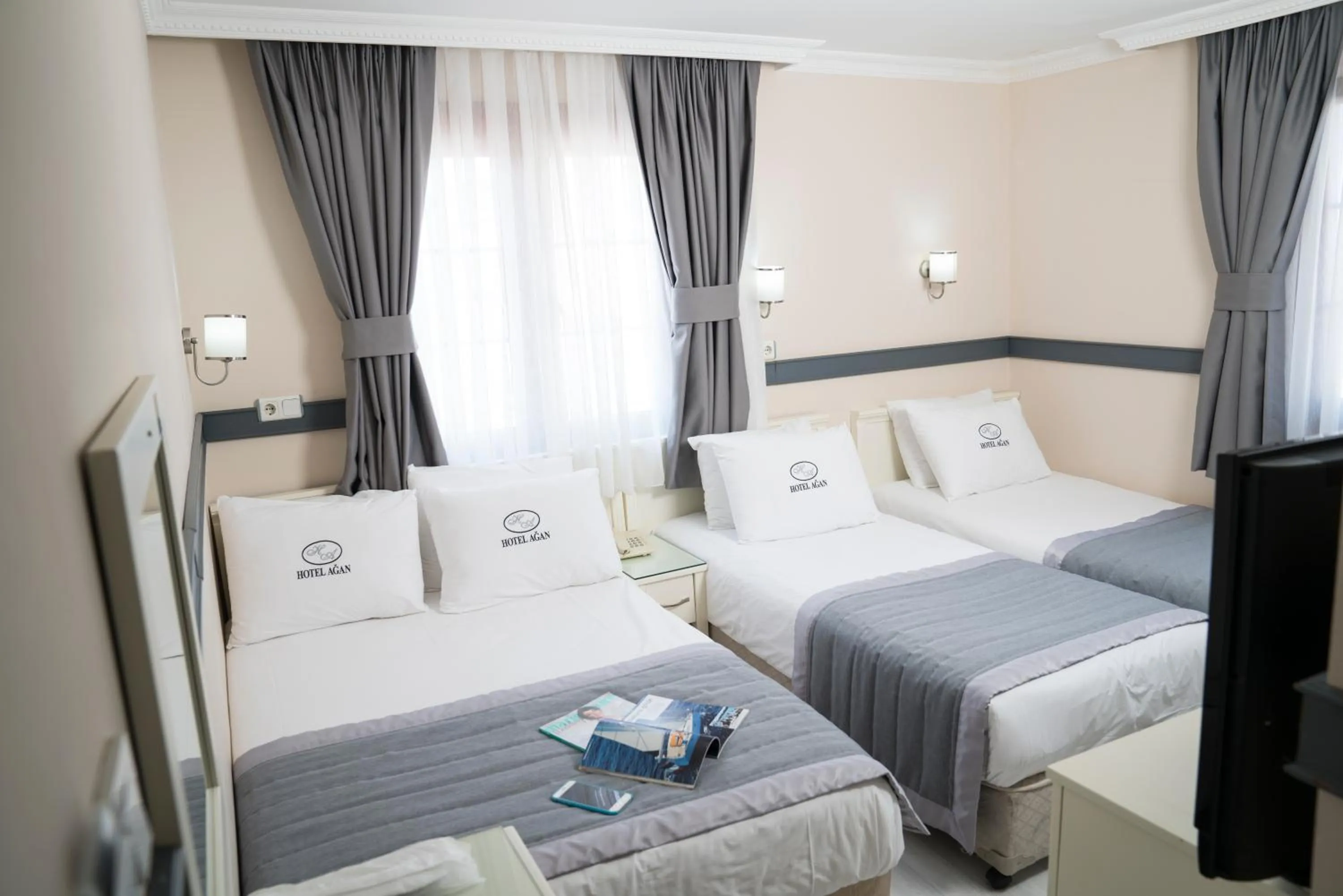 Bedroom, Bed in Hotel Agan Oldcity Istanbul