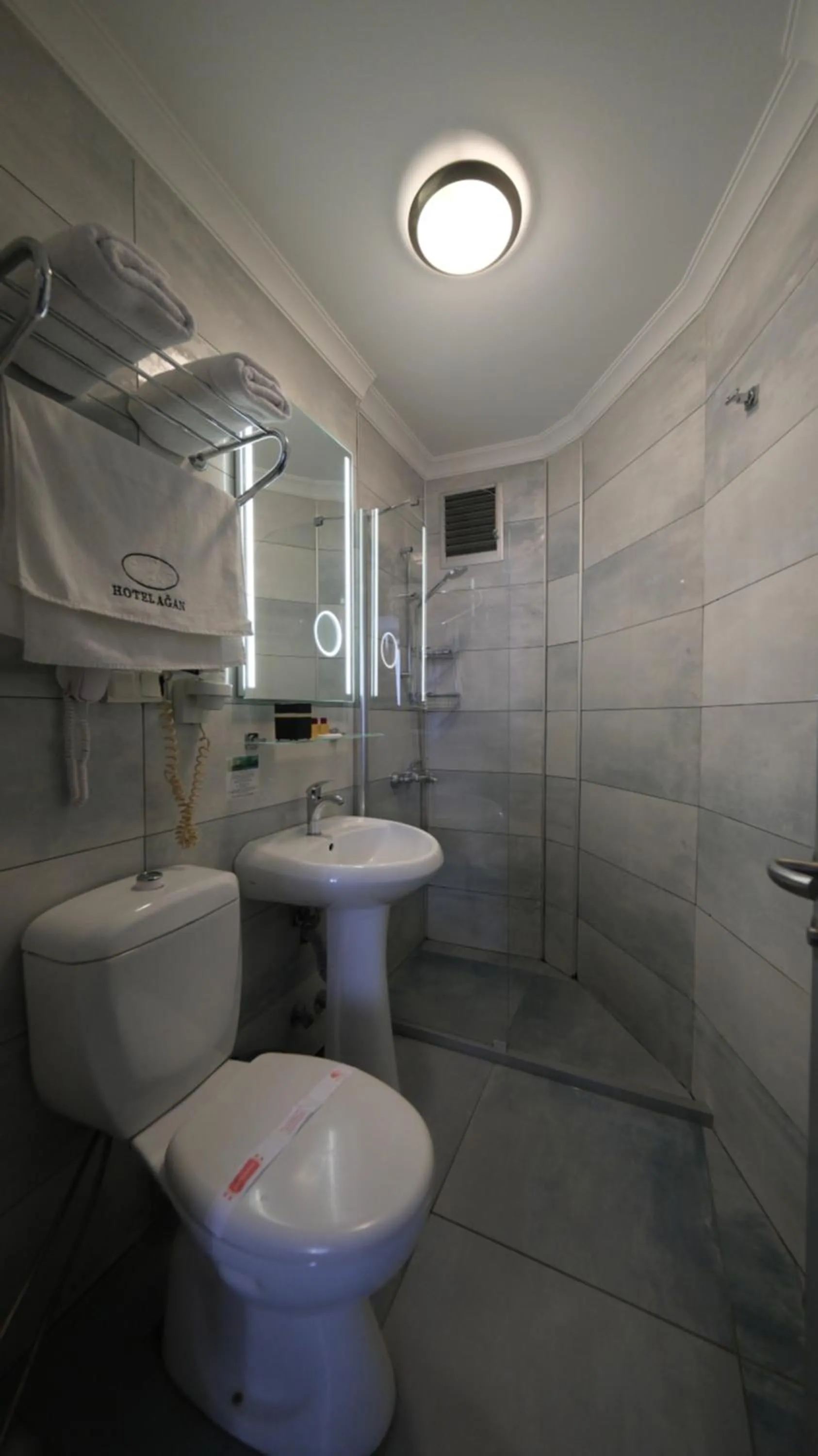 Shower in Hotel Agan Oldcity Istanbul