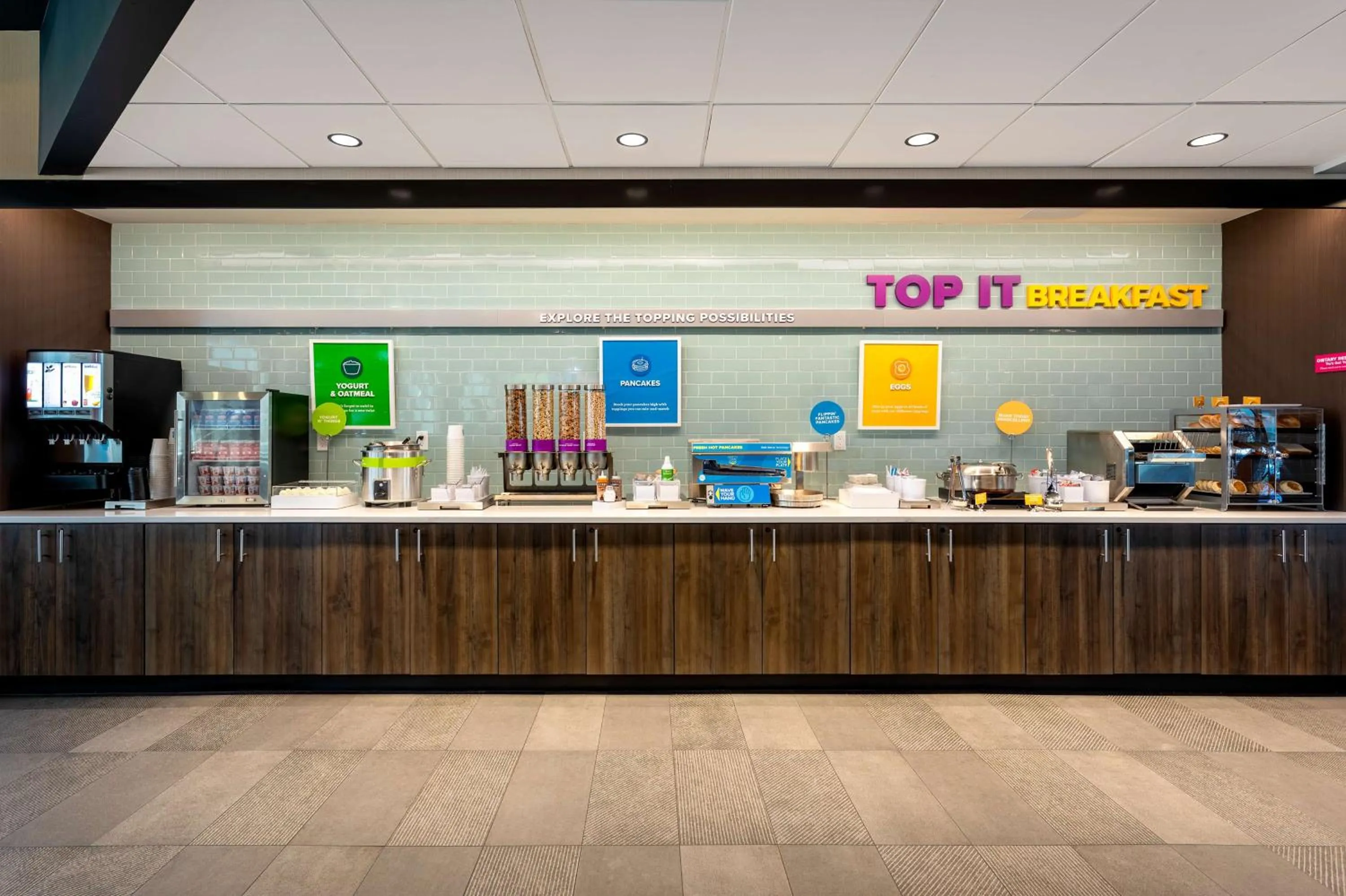 Breakfast in Tru By Hilton Port St Lucie Tradition