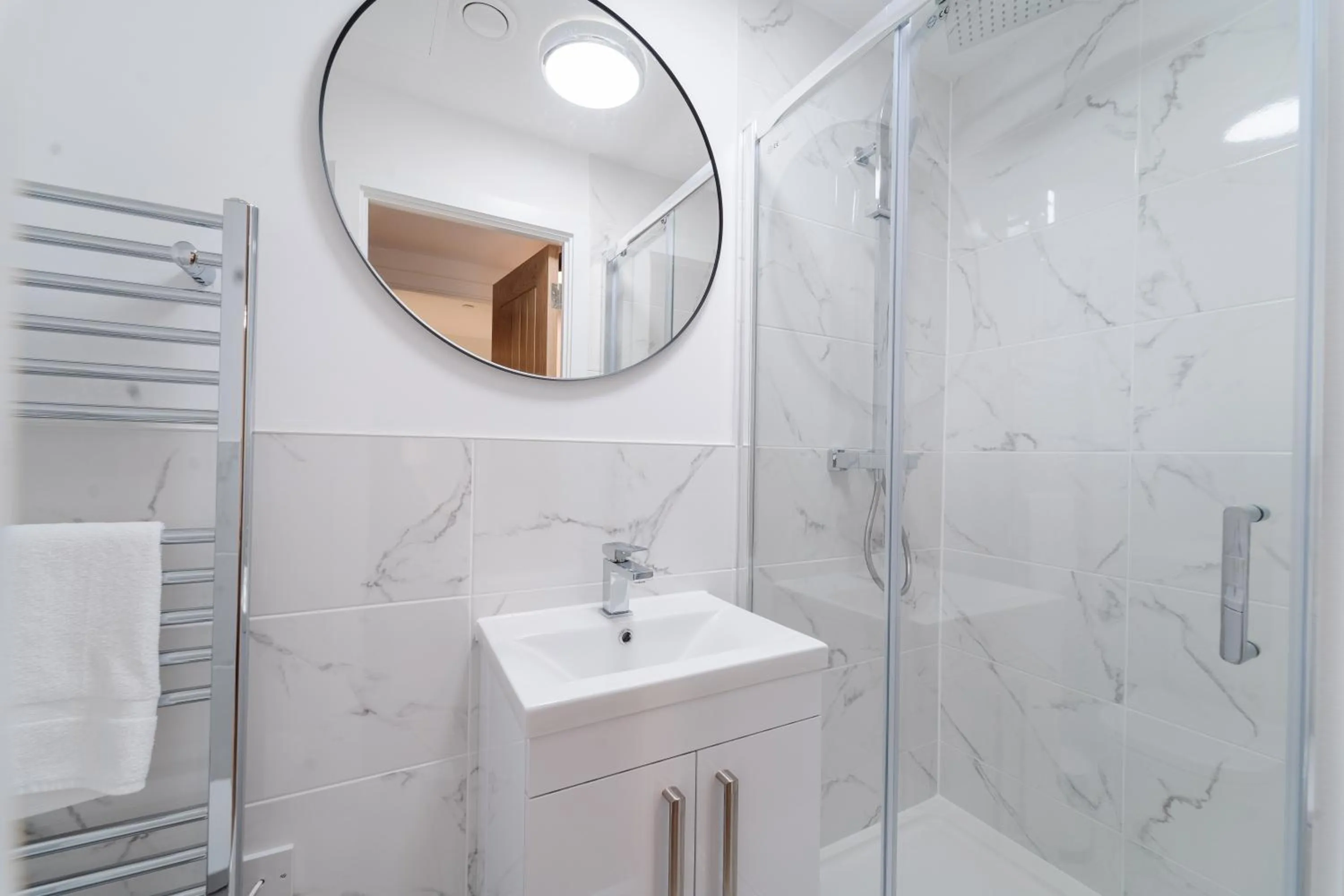 Bathroom in Royal House Stylish Apartments - Chester