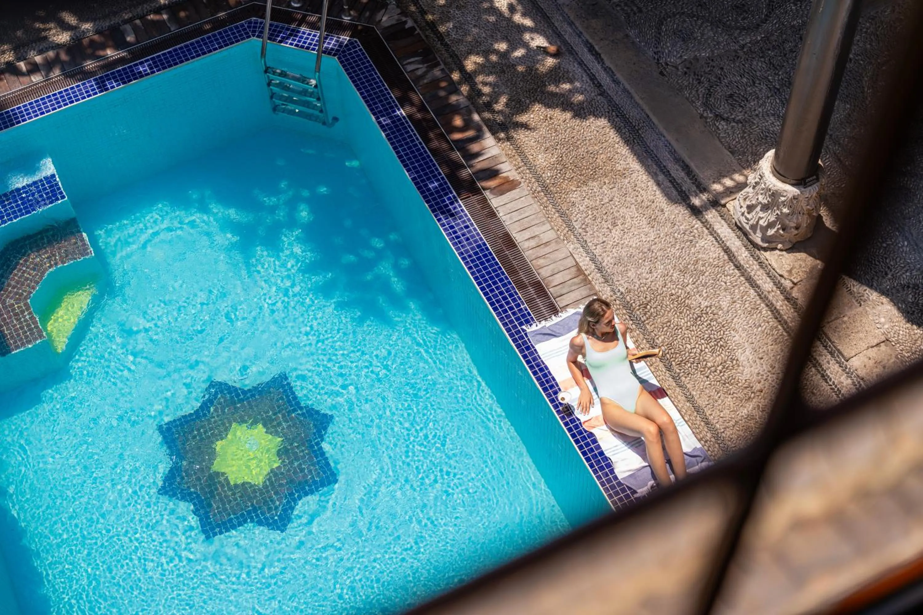 Pool view in Alp Pasa Hotel - Special Class