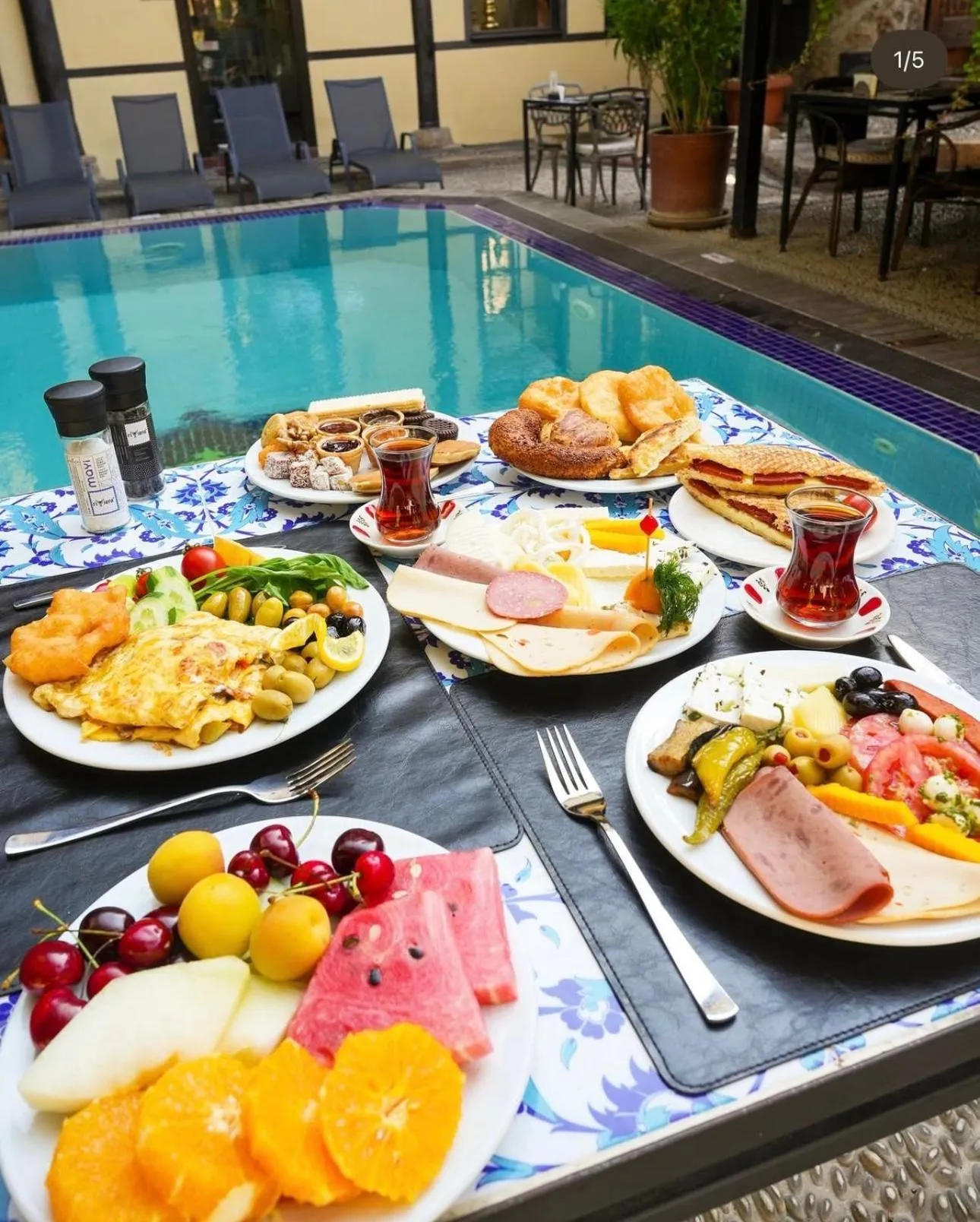 Breakfast in Alp Pasa Hotel - Special Class