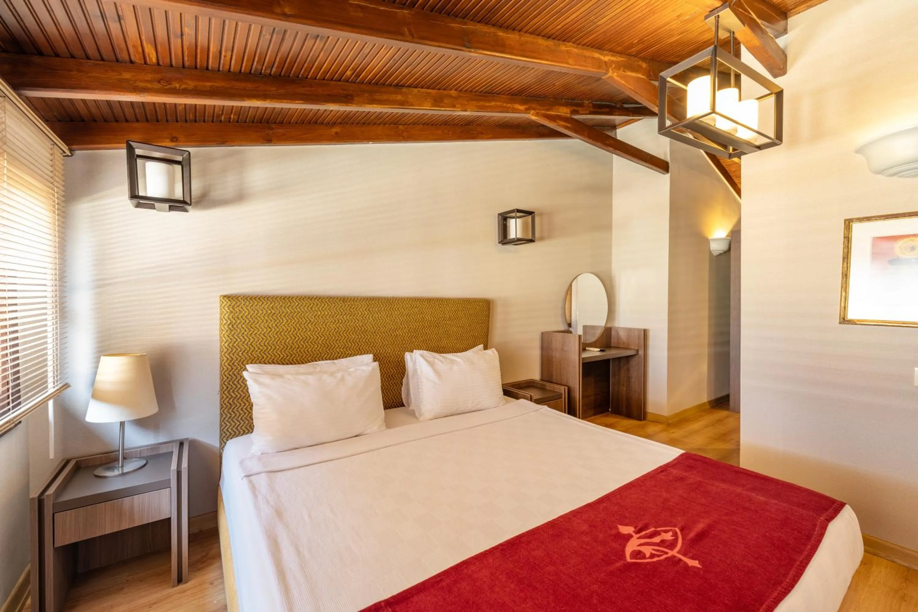 Bed in Alp Pasa Hotel - Special Class