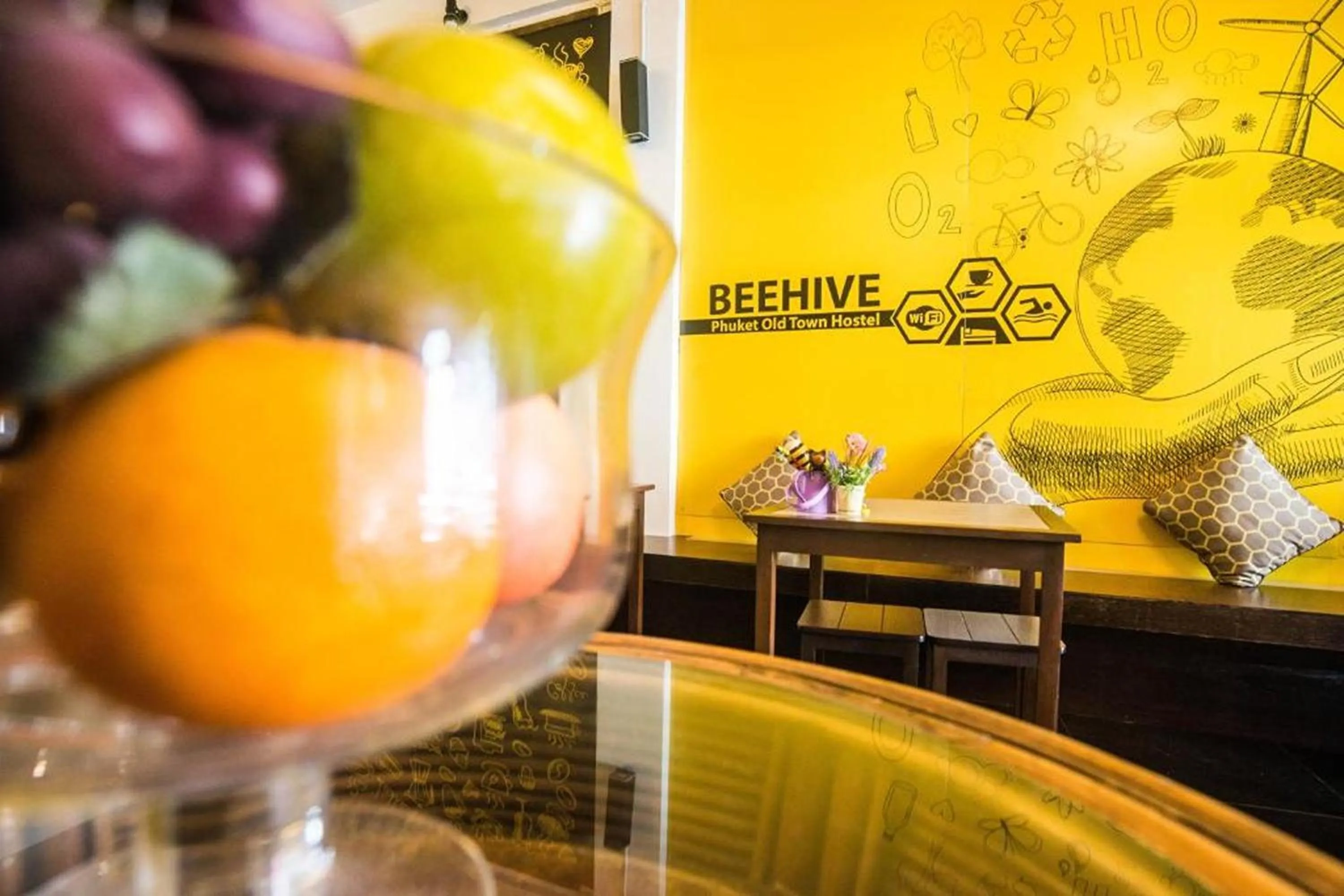 Lobby or reception in Beehive Phuket Old Town Hostel
