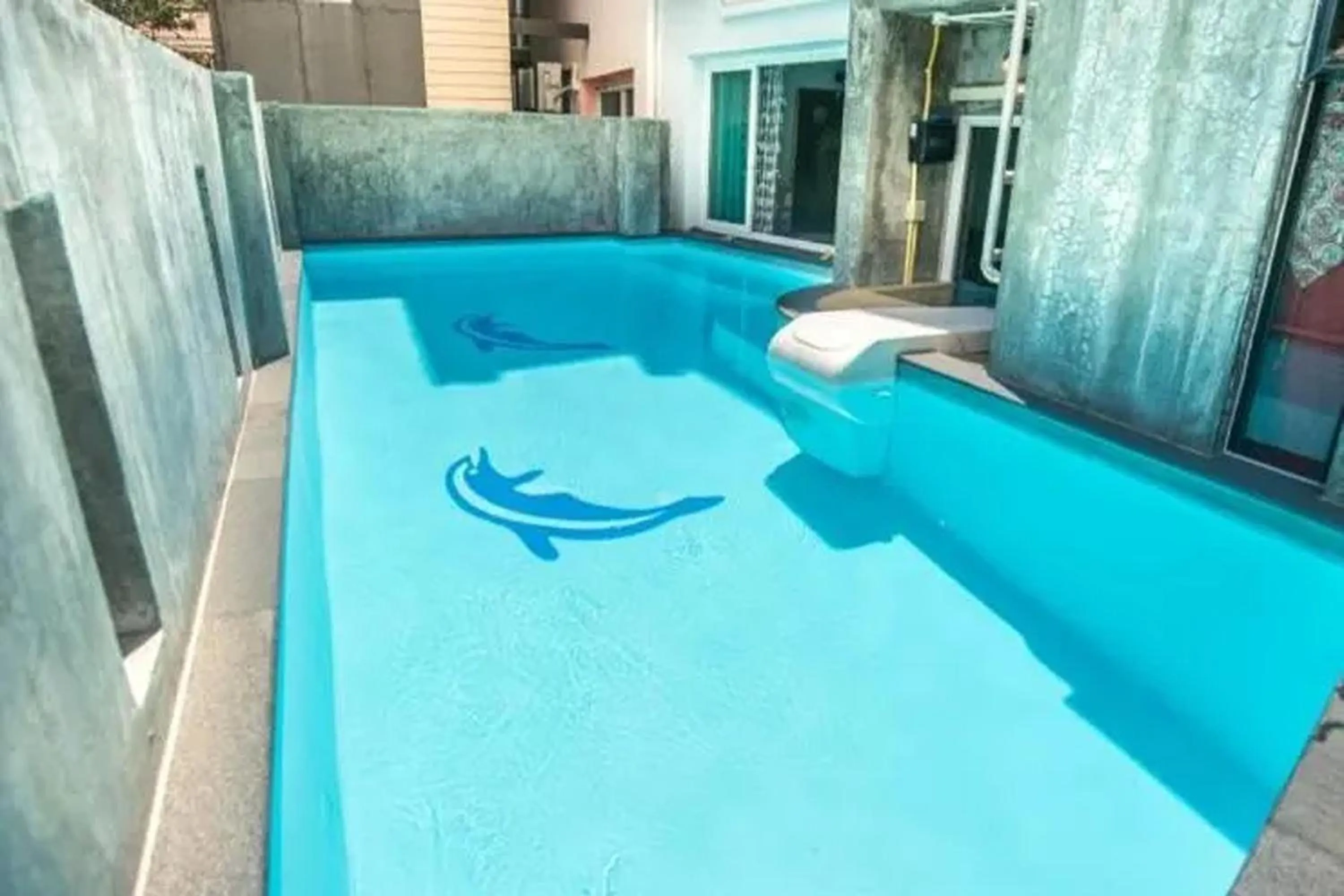 Pool view in Beehive Phuket Old Town Hostel