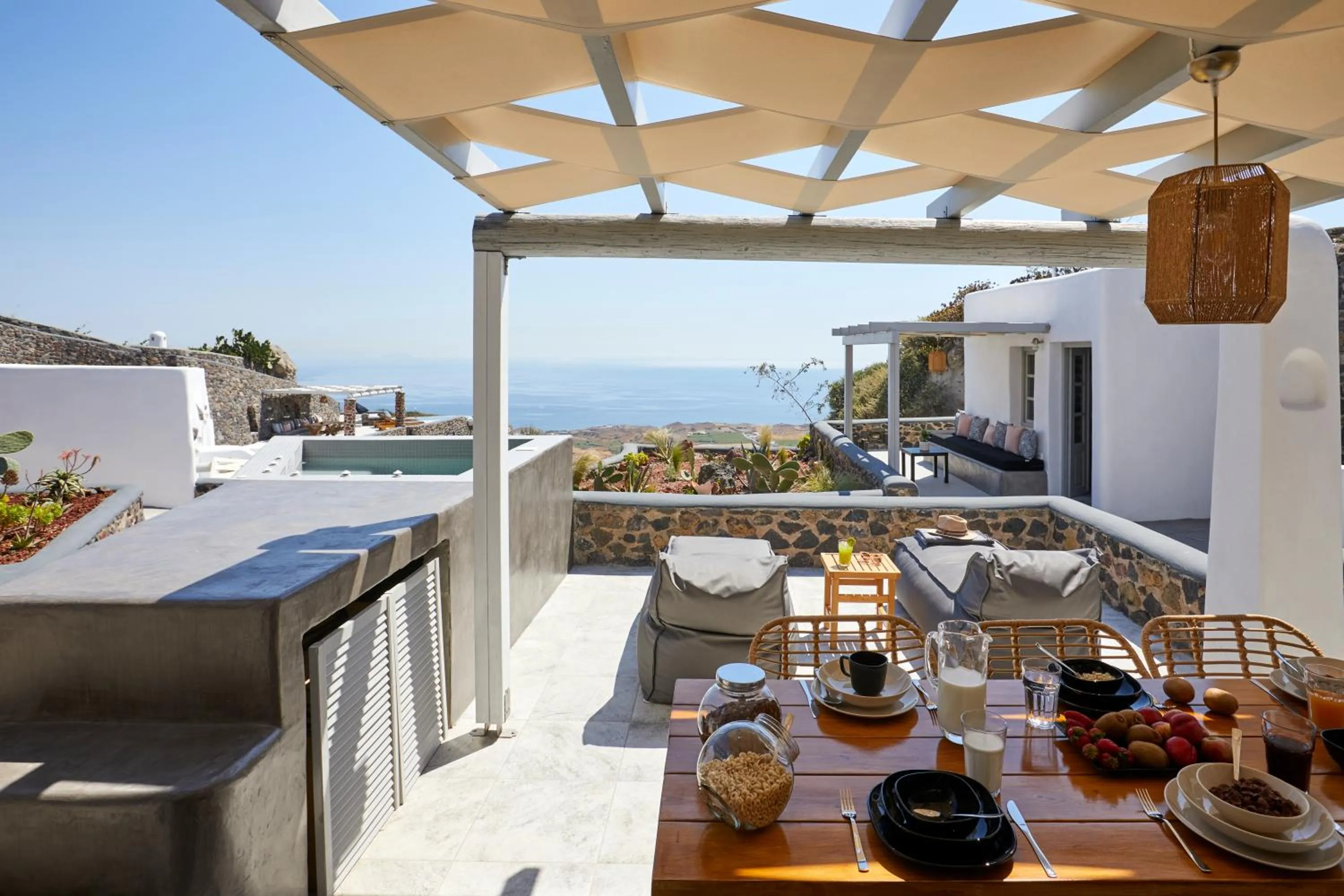 Natural landscape in El Verano Suites