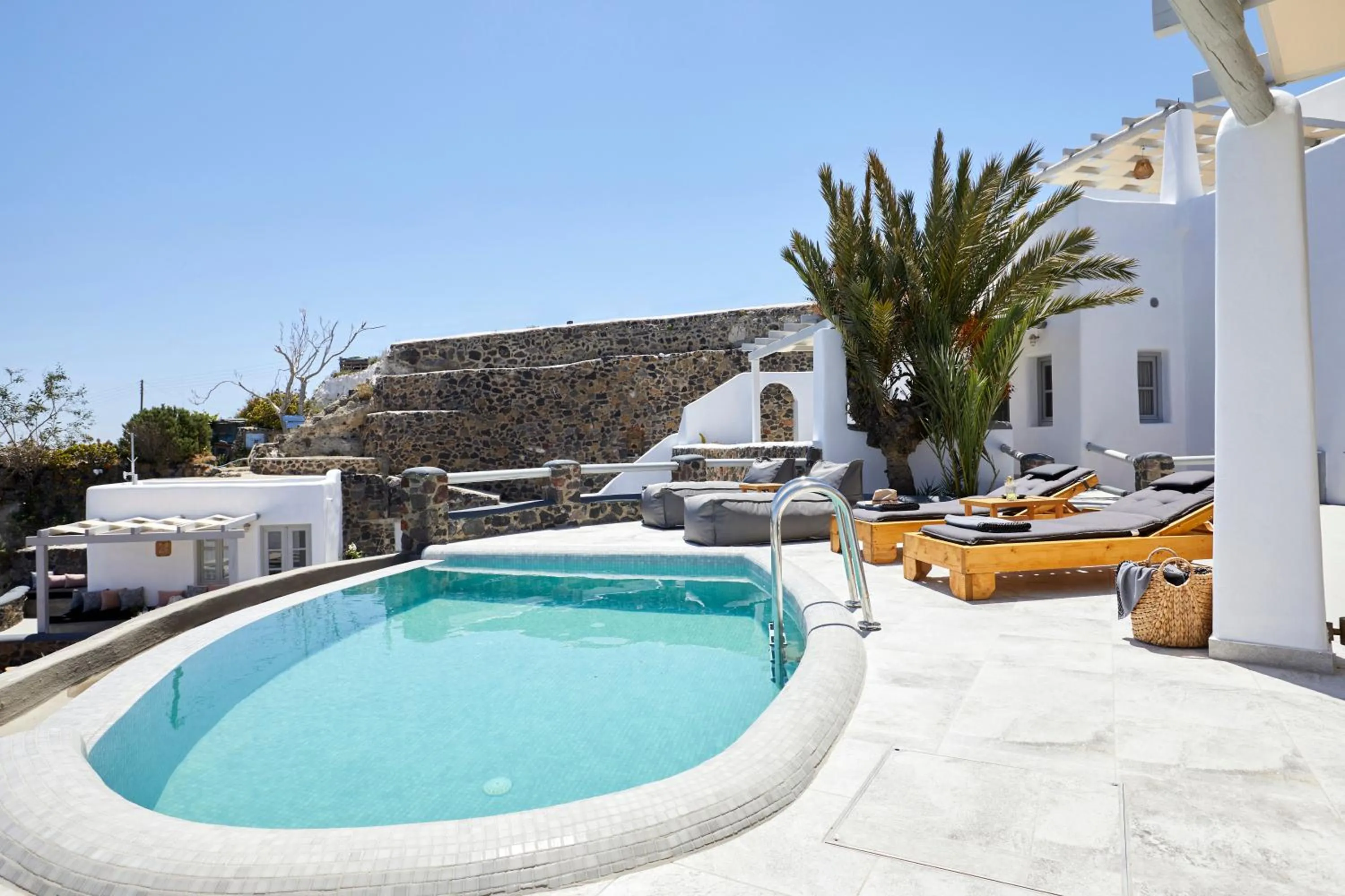 Patio in El Verano Suites