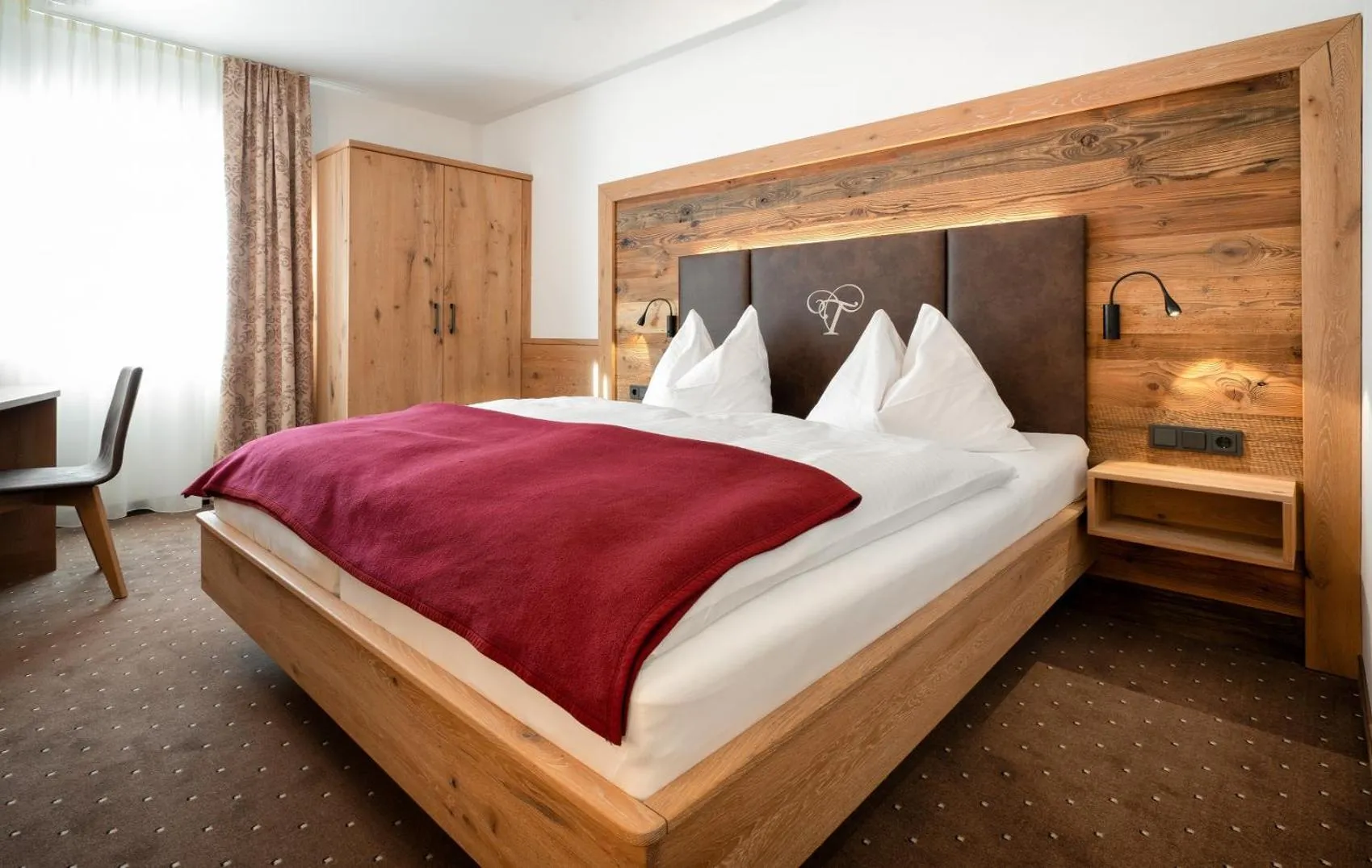 Photo of the whole room, Bed in Der Tröpolacherhof Hotel & Restaurant