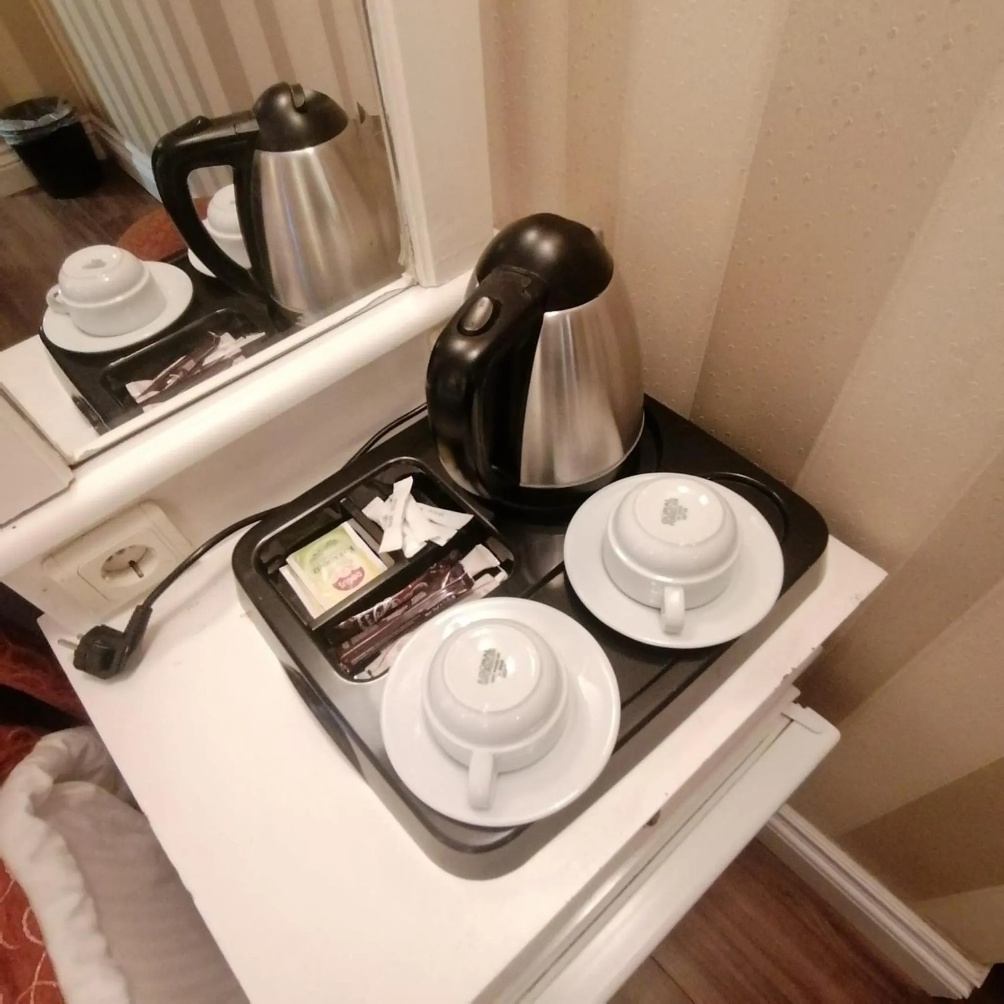 Coffee/tea facilities in Golden Horn Hotel