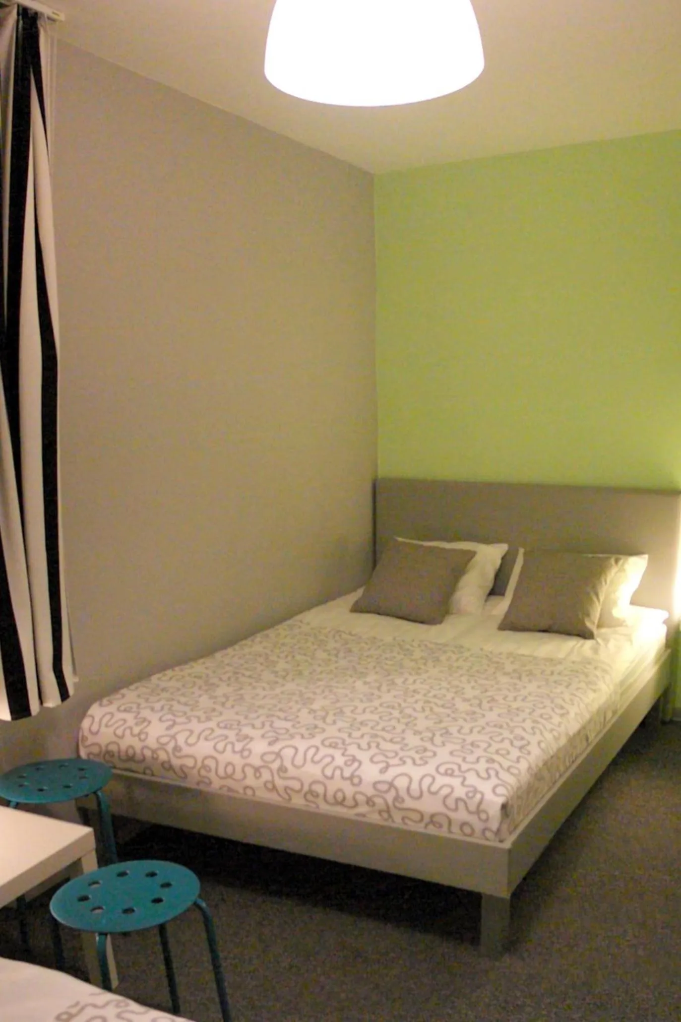 Olive Hostel
