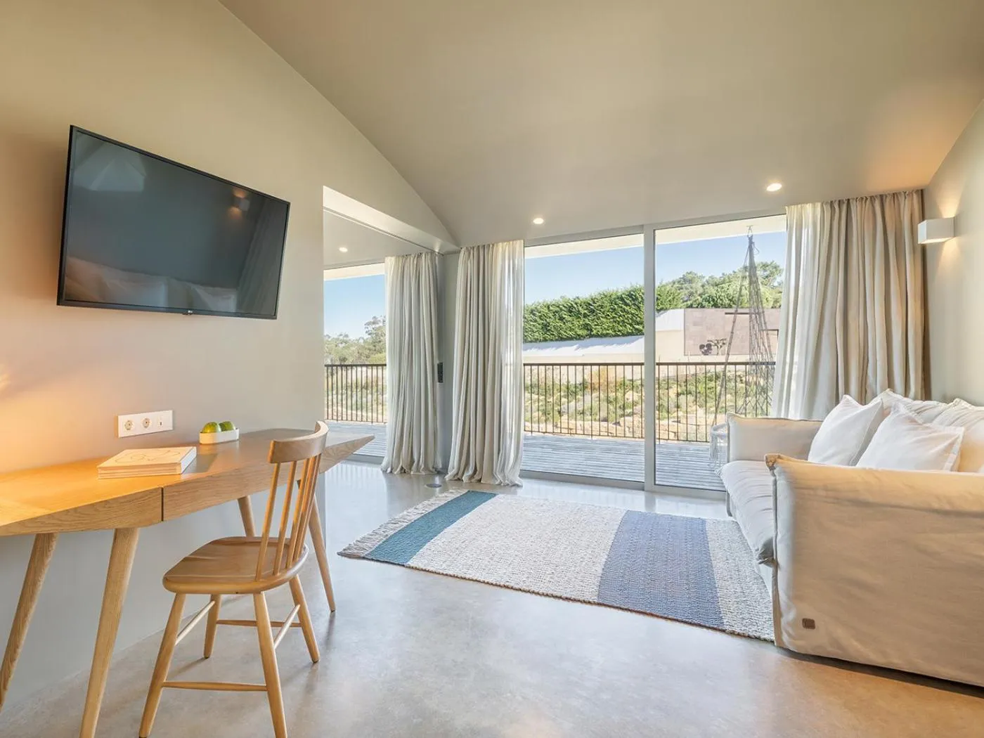 Bed in Immerso Hotel, a Member of Design Hotels