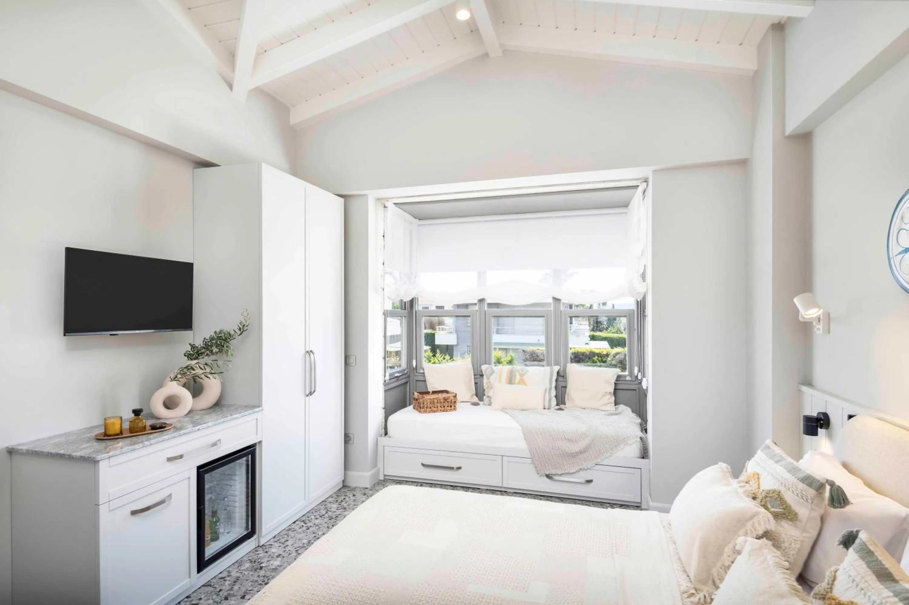 Photo of the whole room in Muse Alaçatı