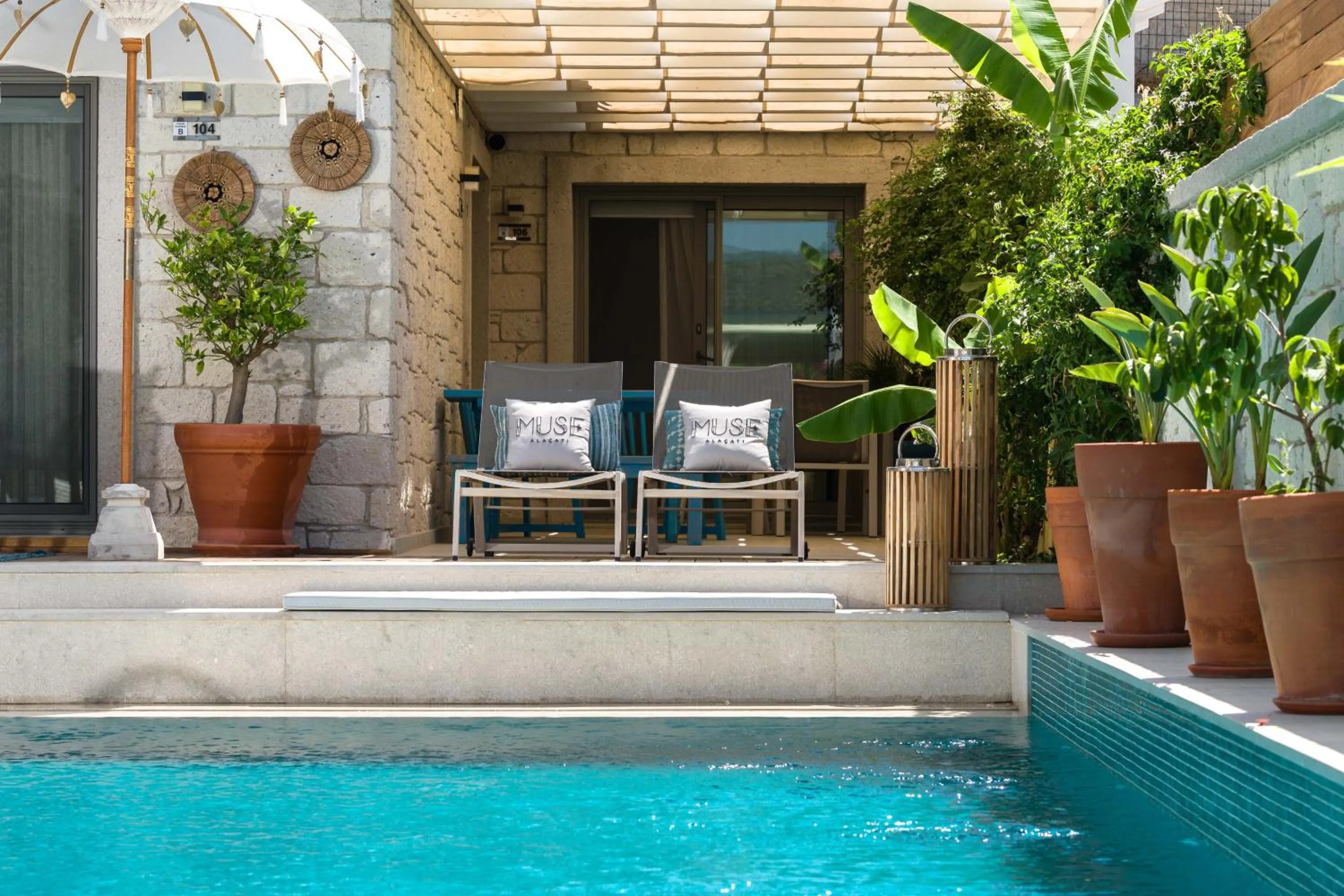 sunbed in Muse Alaçatı