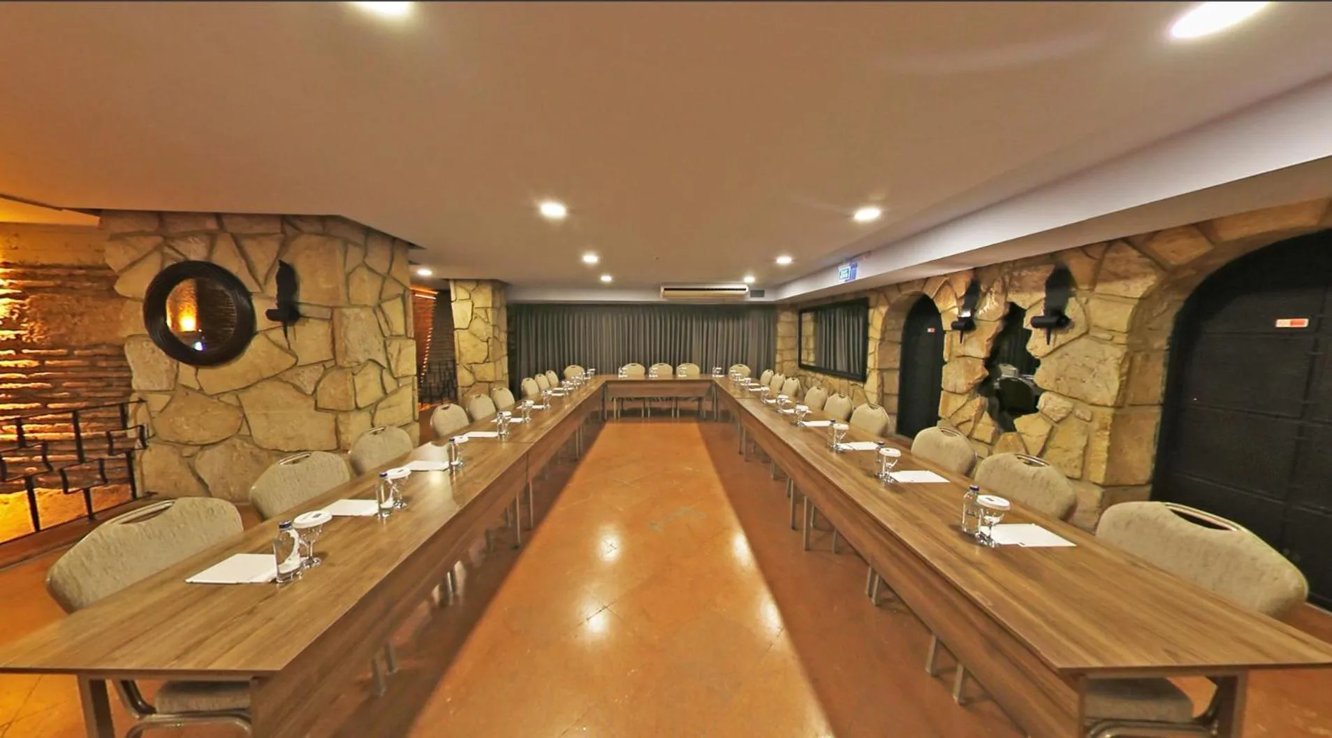 Meeting/conference room in Antik Hotel Istanbul