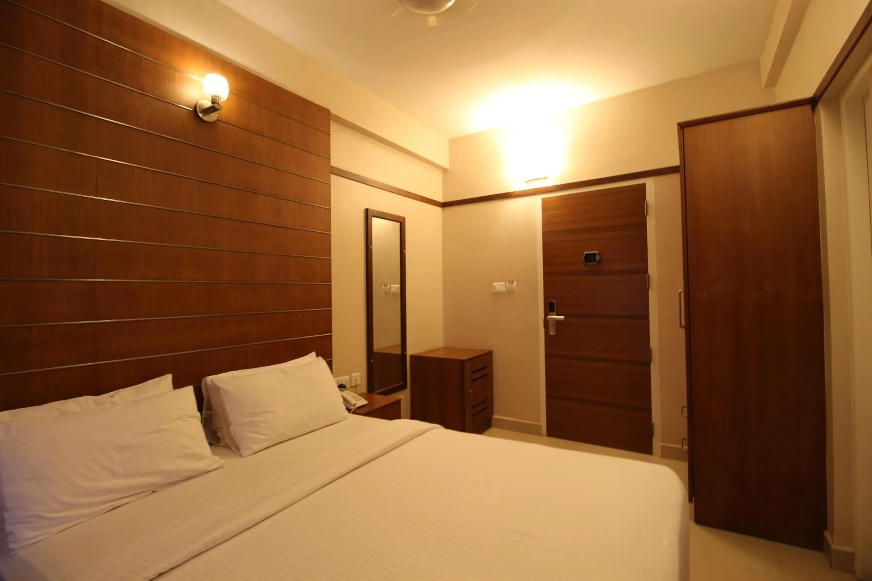 Bedroom, Bed in Srivar Hotels