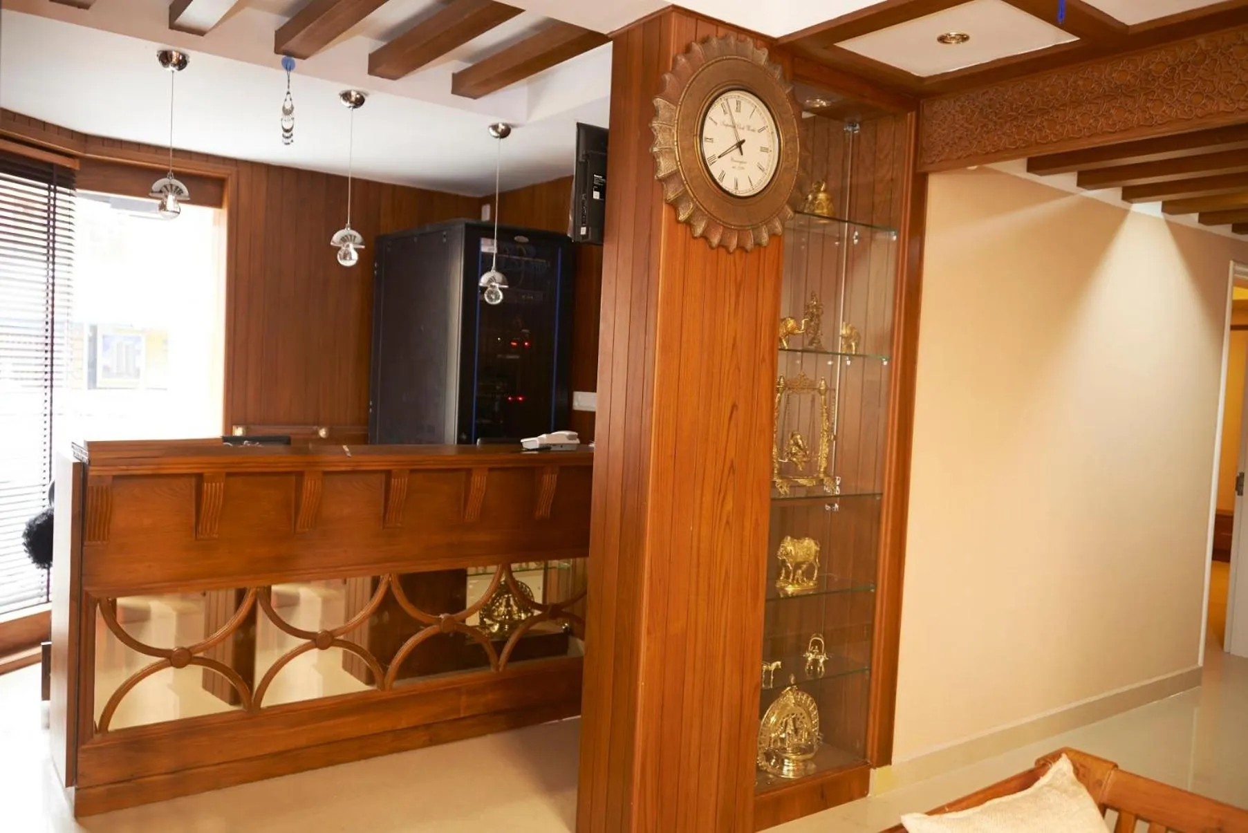 Lobby or reception in Srivar Hotels