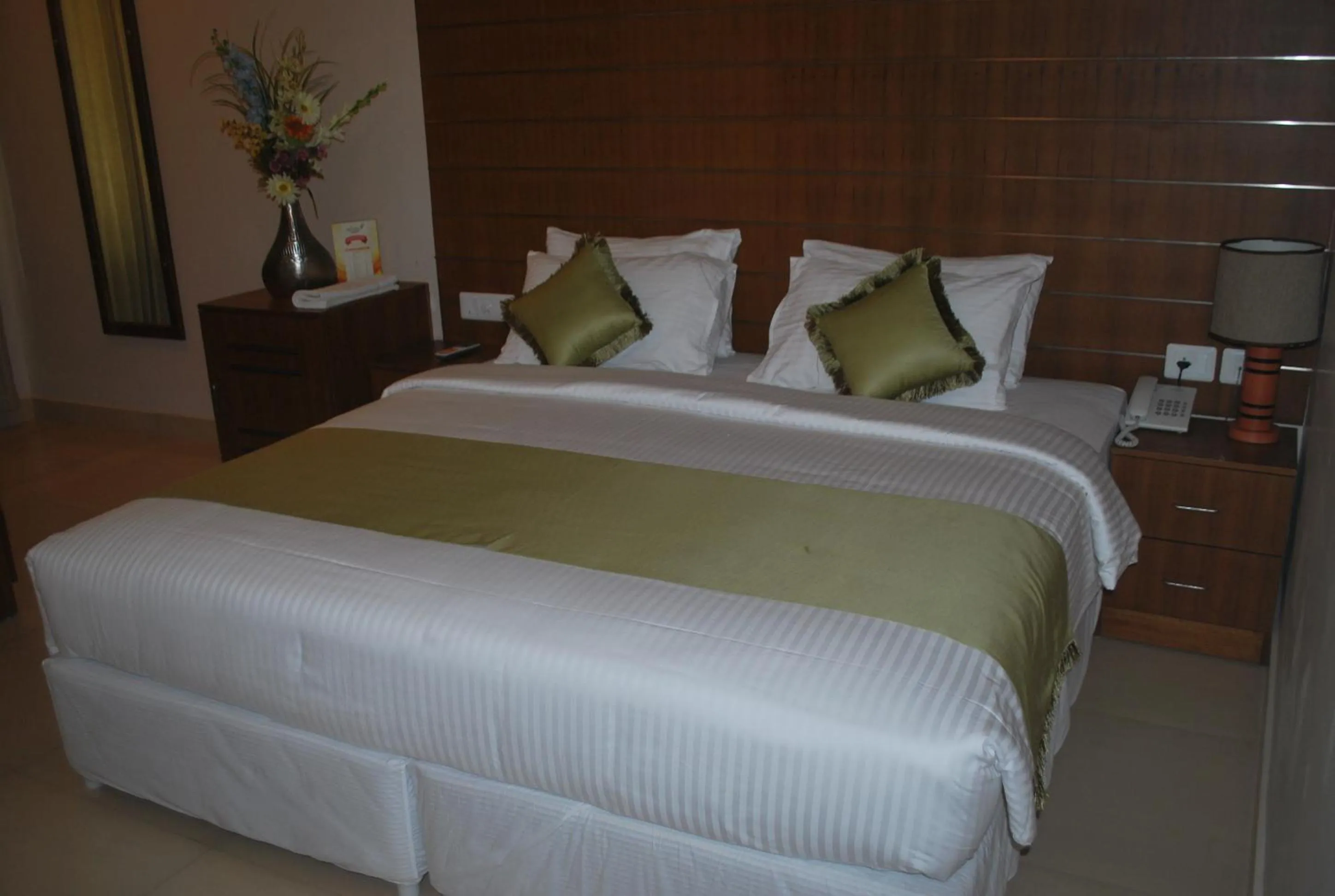 Bedroom, Bed in Srivar Hotels