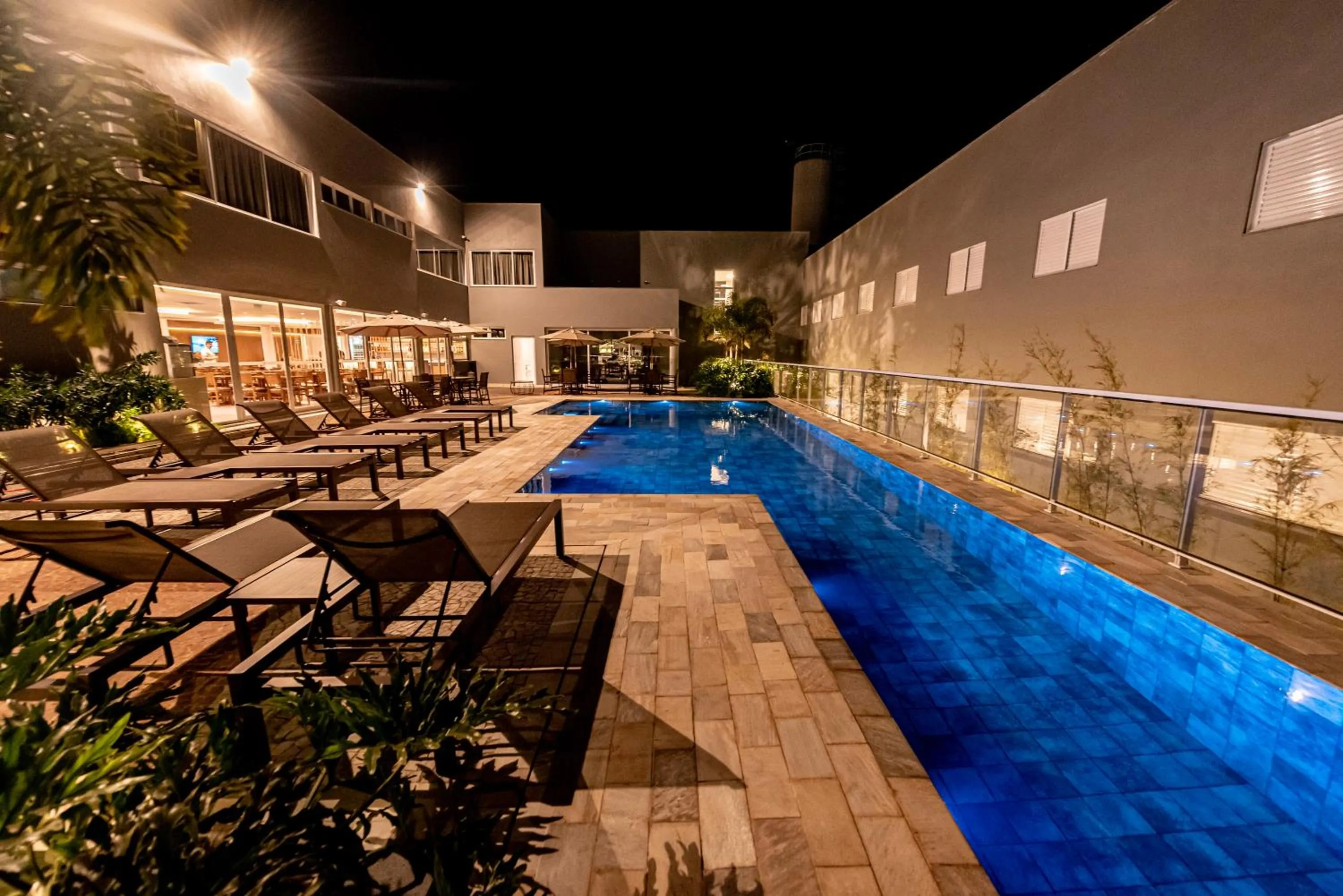 Swimming pool in Gaben Hotel