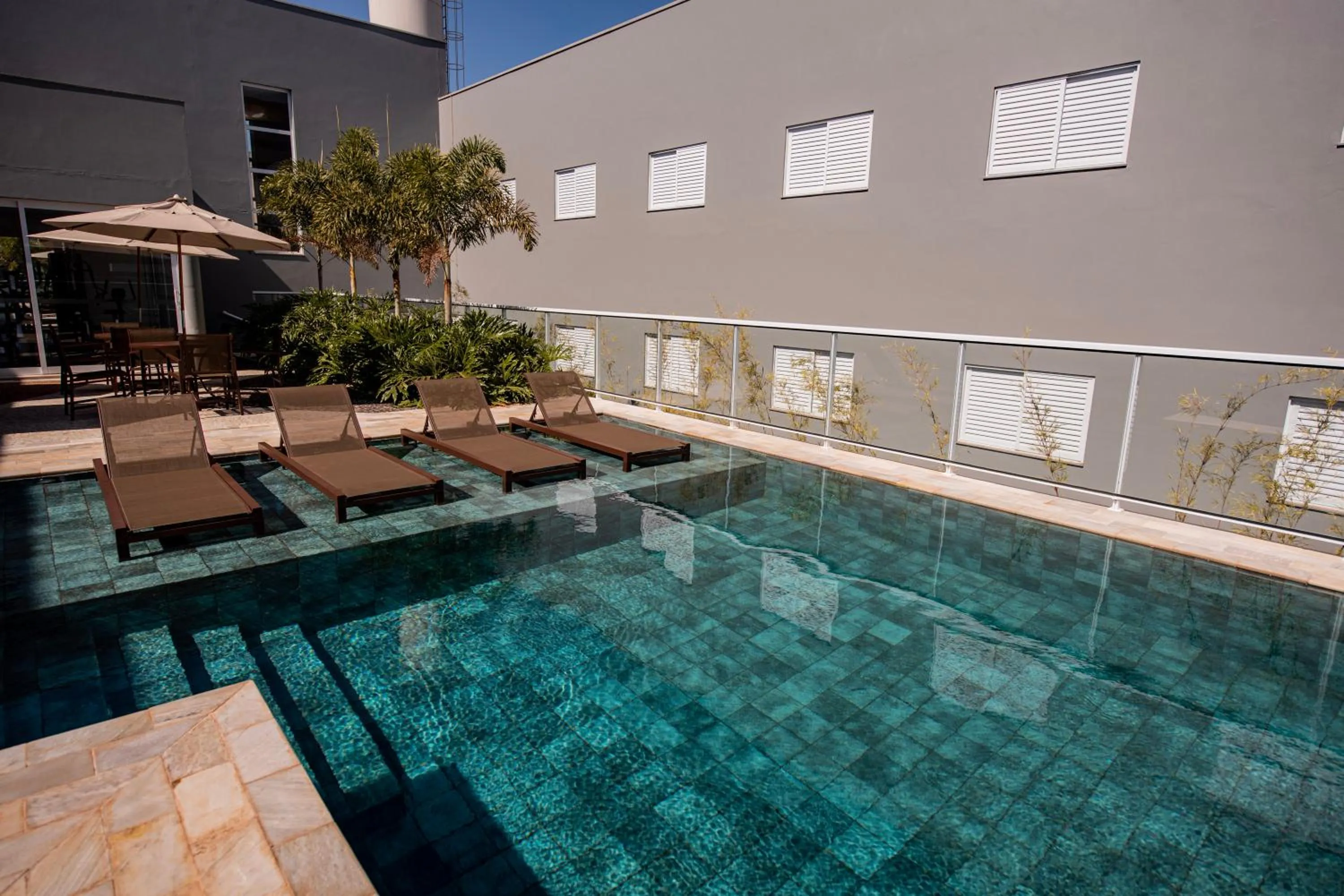 Swimming pool in Gaben Hotel
