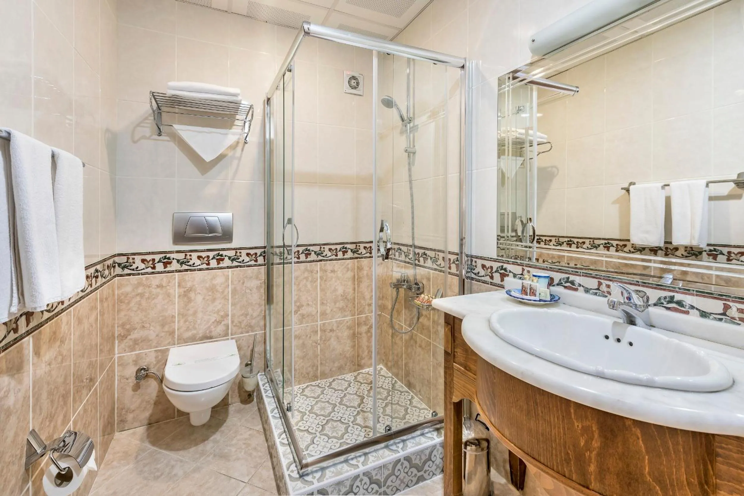 Bathroom in Hotel Uyan-Special Category