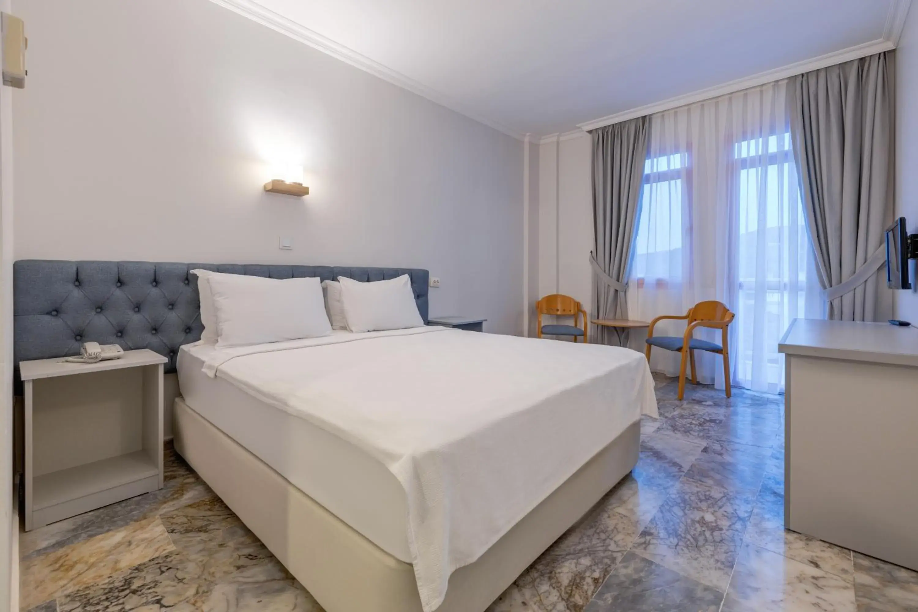 Standard Single Room in Hanedan Beach Hotel Standard Single Room in Hanedan Beach Hotel