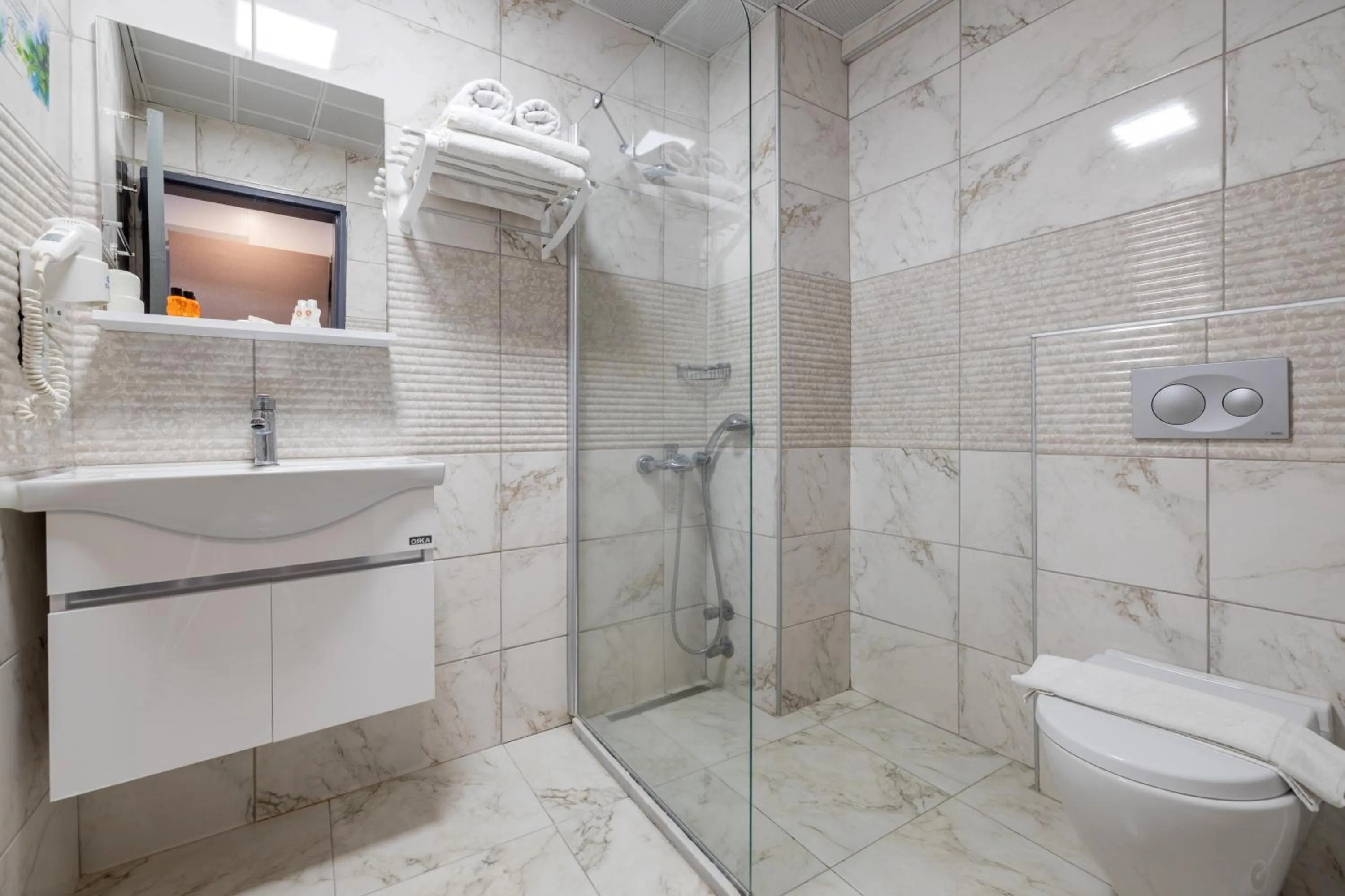 Bathroom in Hanedan Beach Hotel