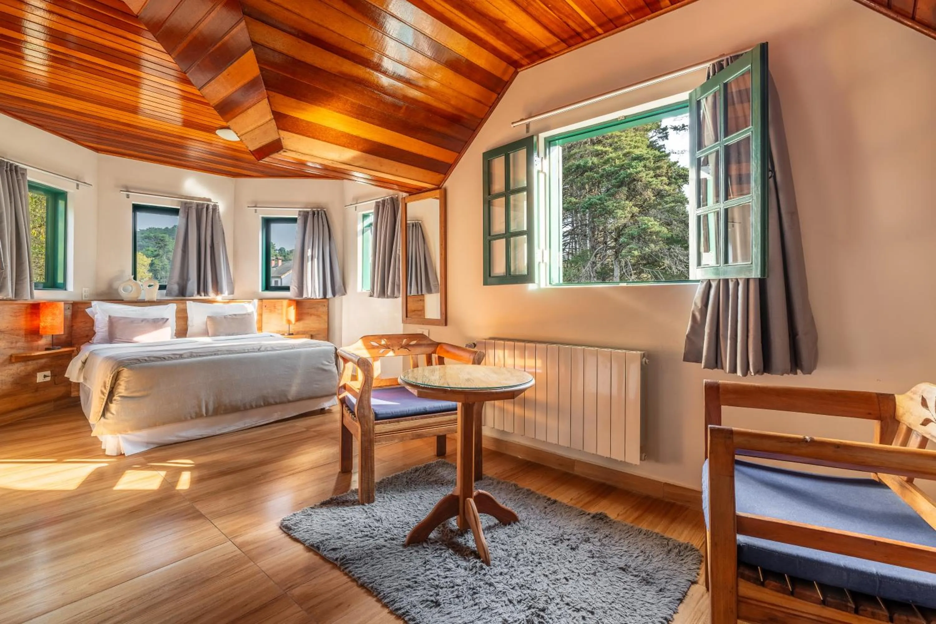 Bedroom in Castelo Piazzale by Concavus