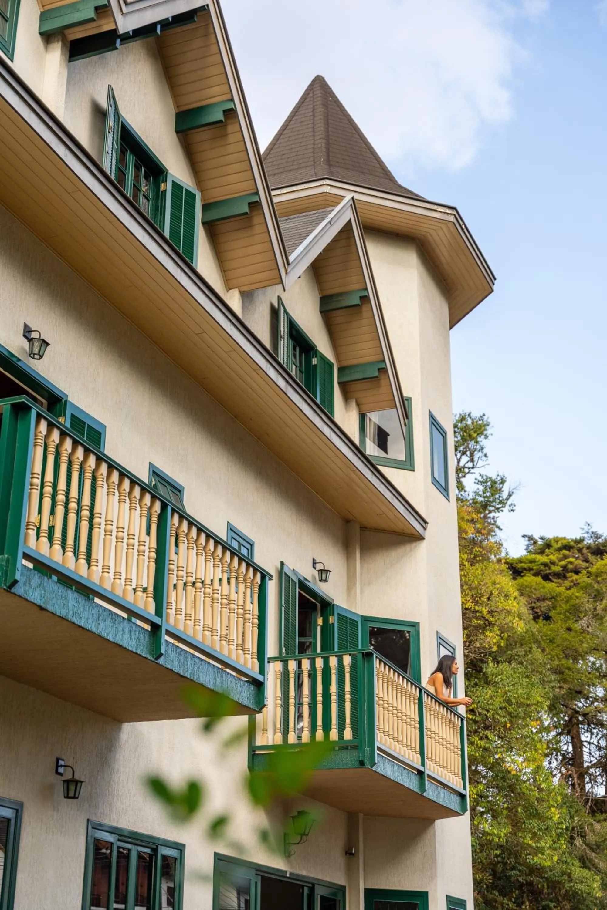 Balcony/Terrace in Castelo Piazzale by Concavus