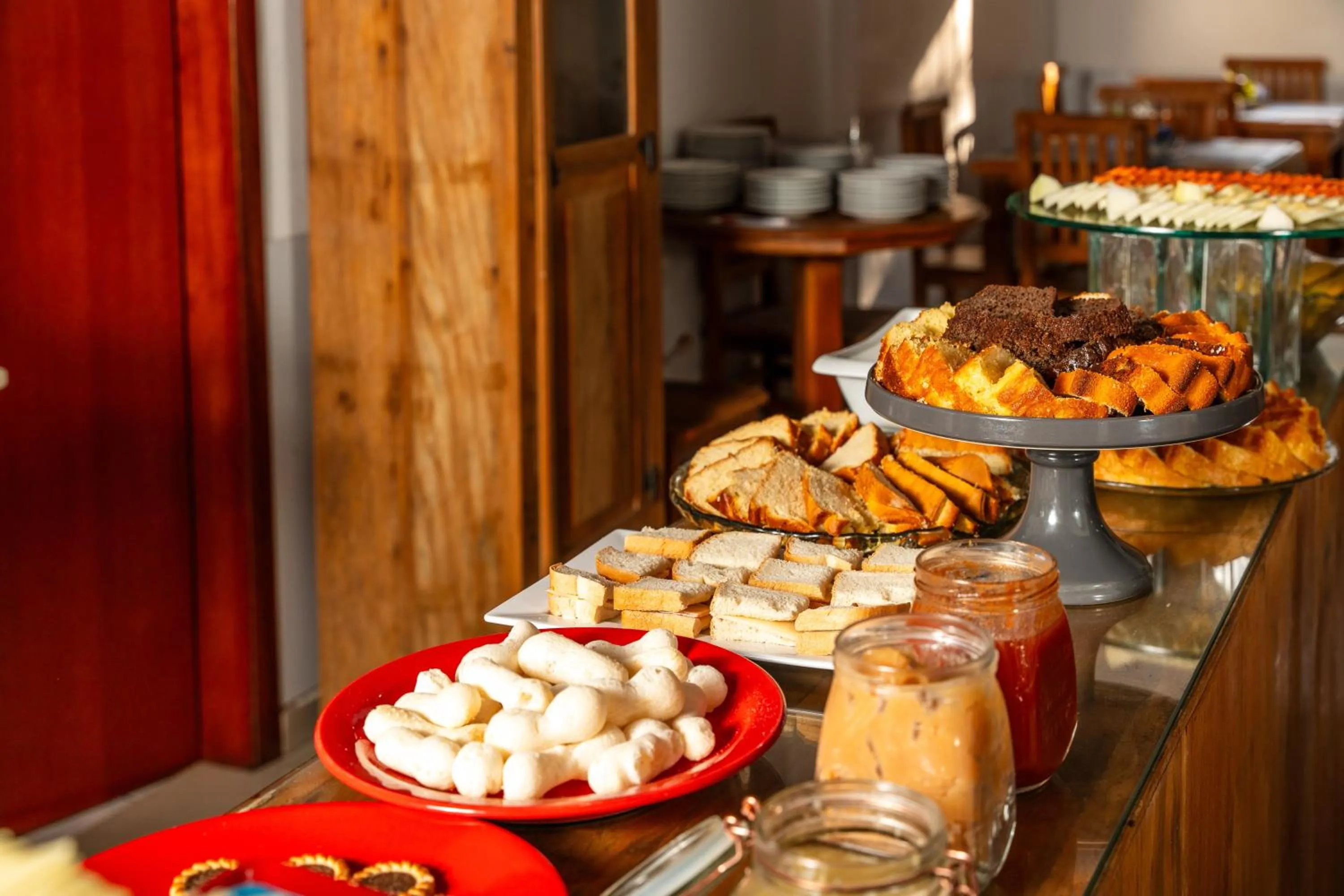Breakfast in Castelo Piazzale by Concavus