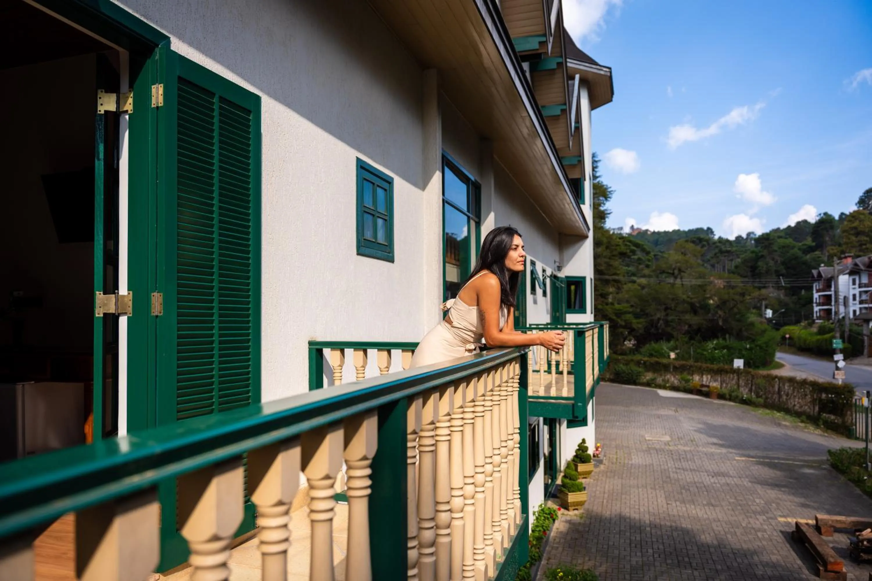 Balcony/Terrace in Castelo Piazzale by Concavus