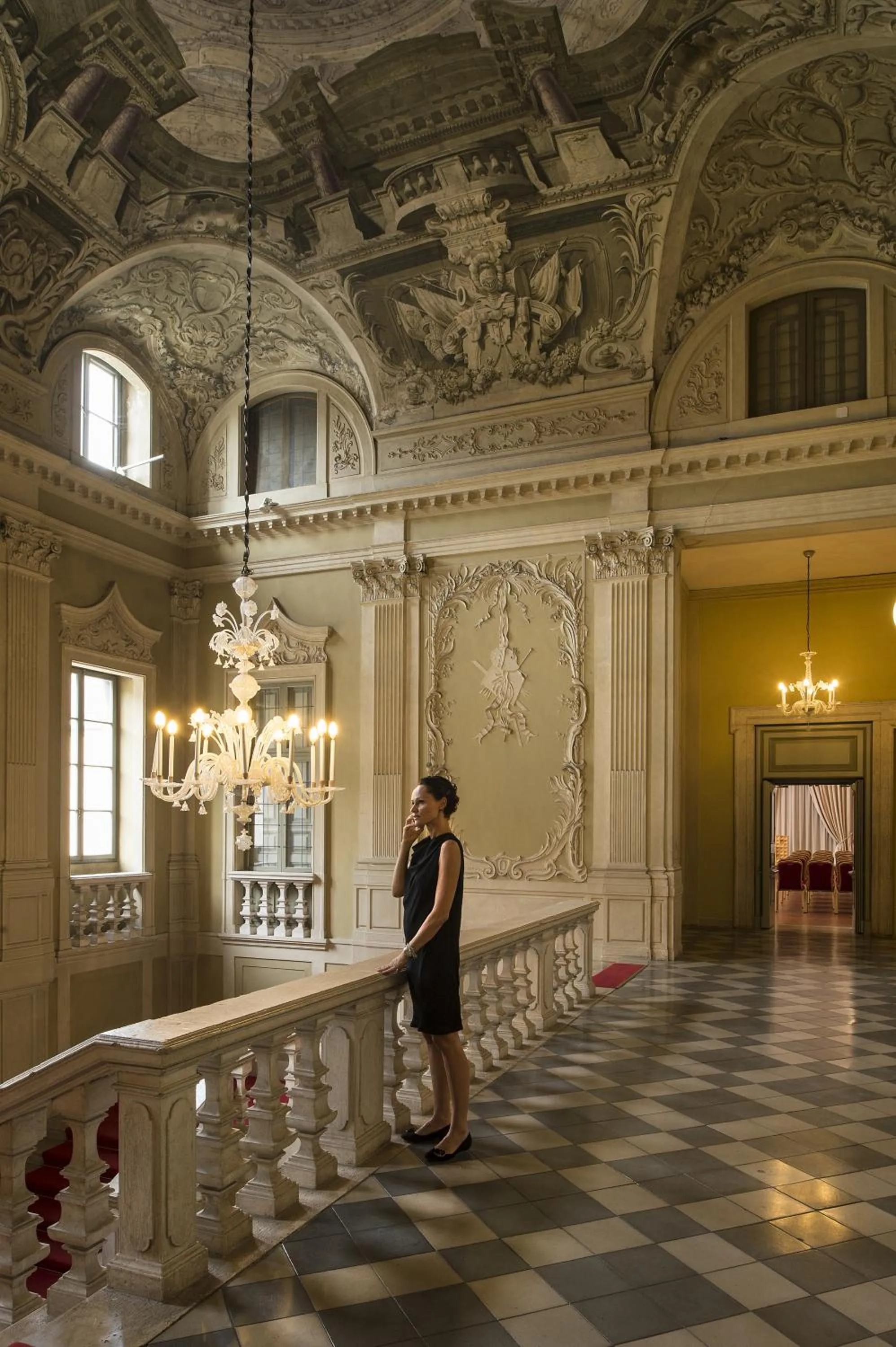 People in Centro Paolo VI