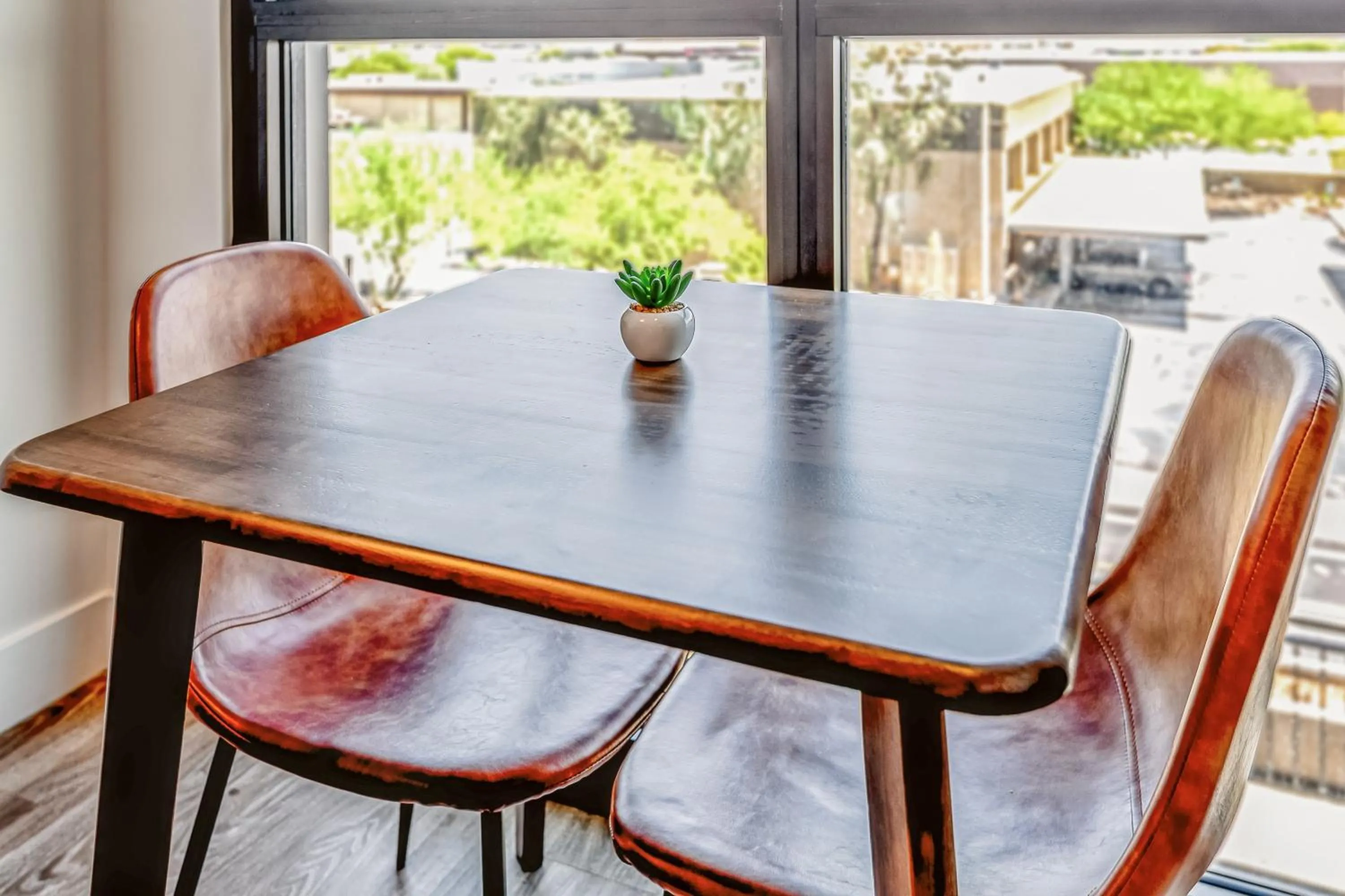 Dining area in Kasa Scottsdale Quarter Phoenix