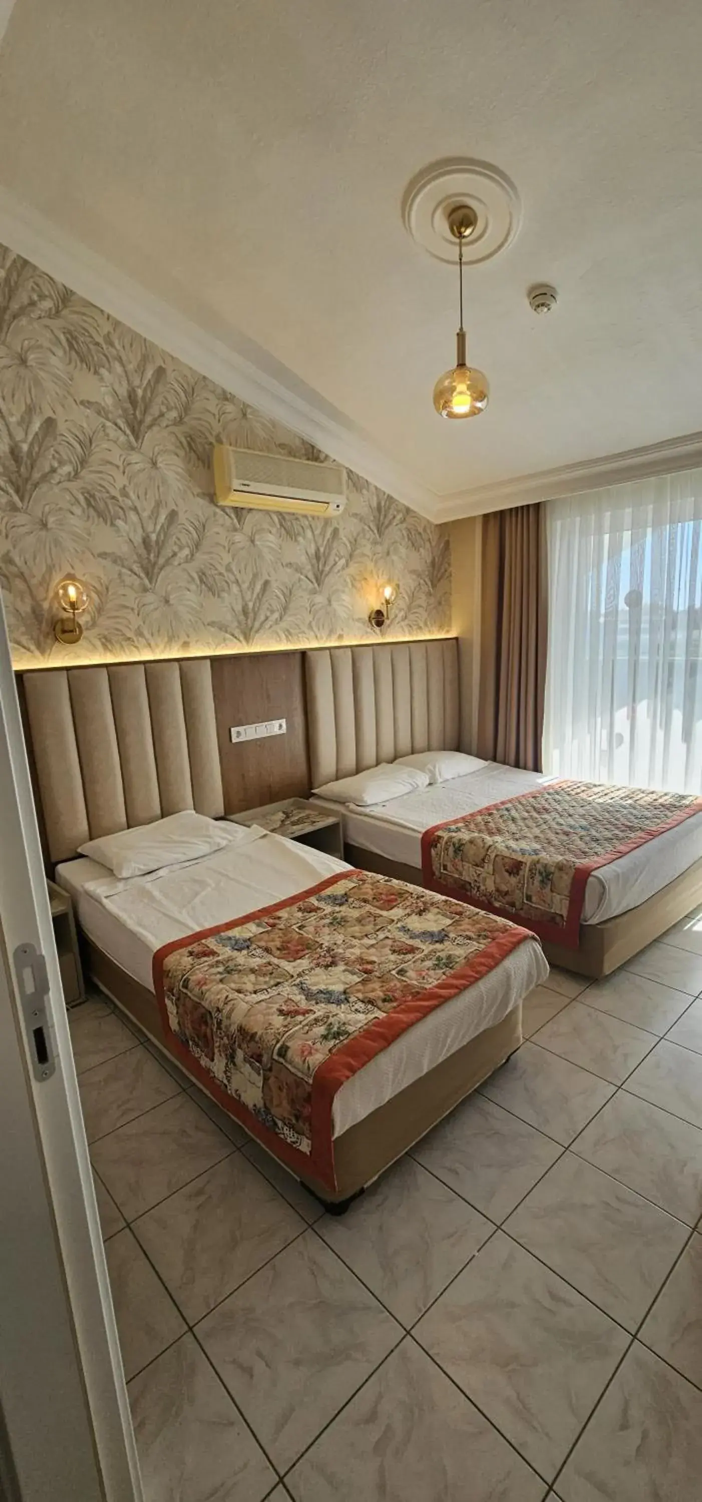 Double Room with Garden View in Gazipasa Star Otel Double Room with Garden View in Gazipasa Star Otel