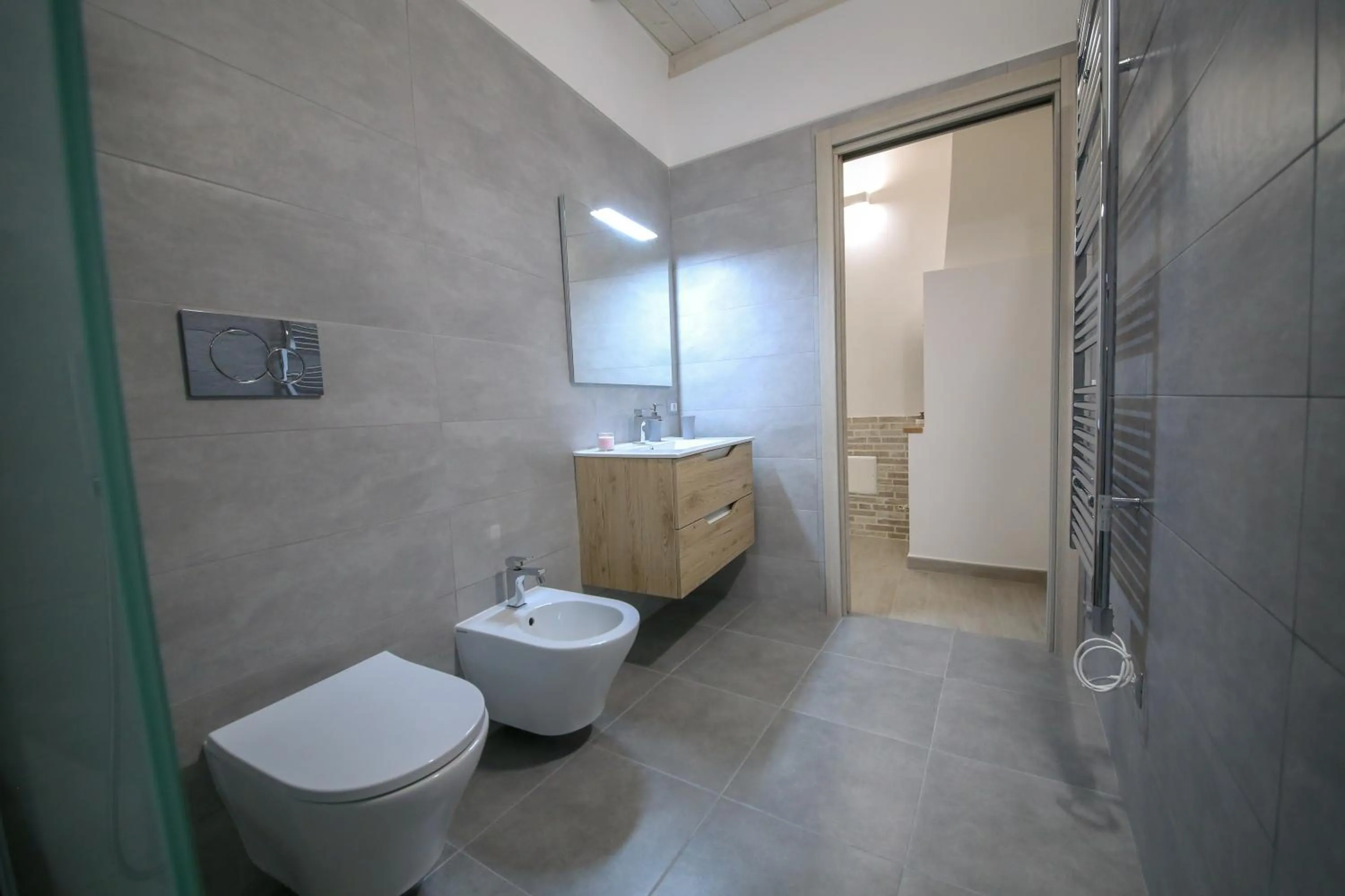 Shower in Maris Terra