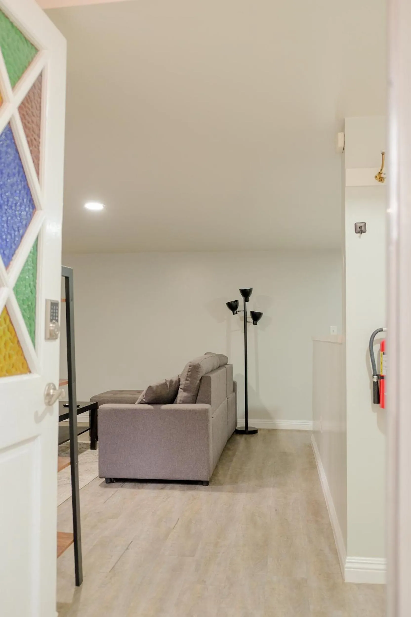 Living room in Sherwood Arms Motel