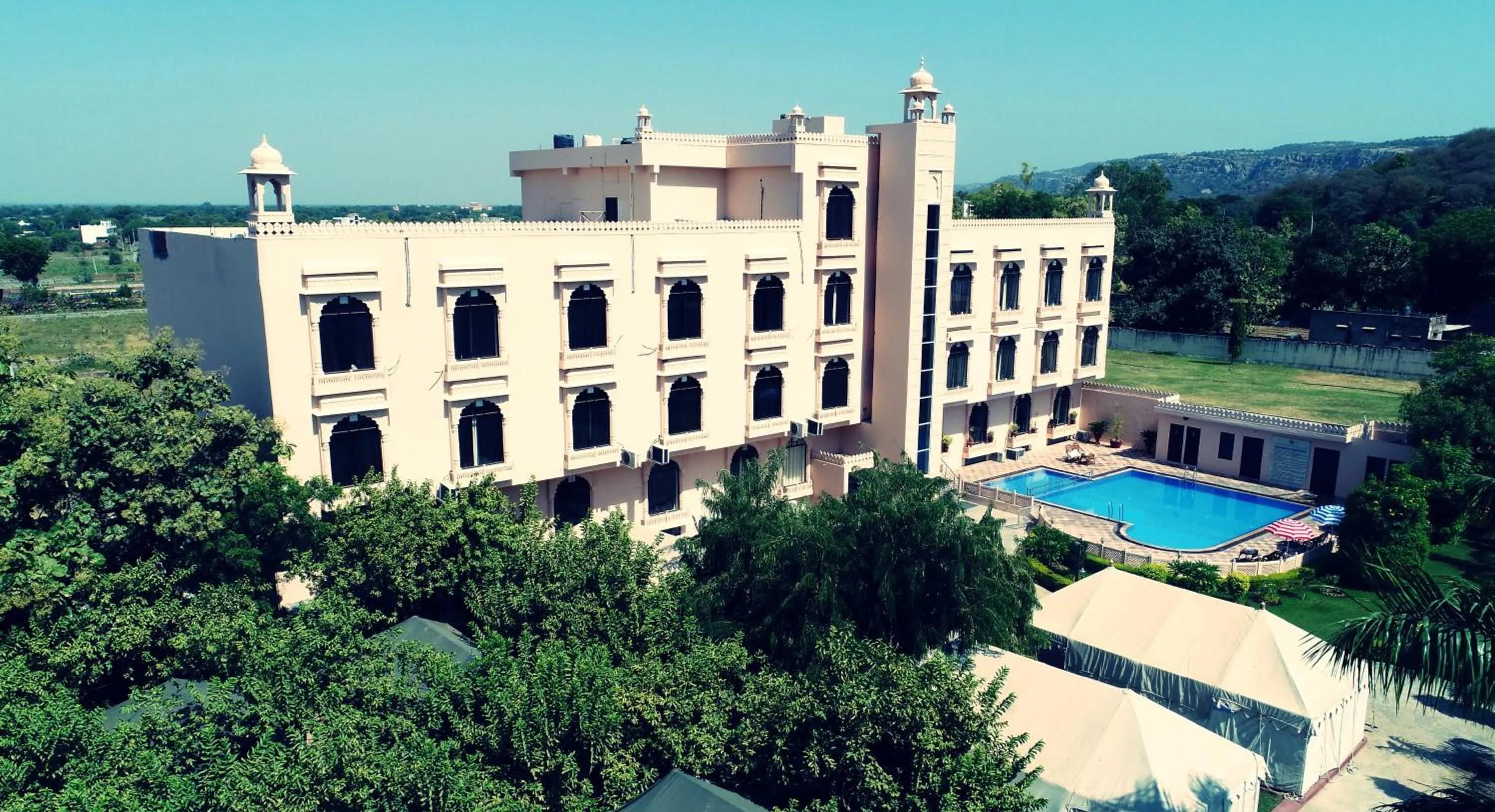 Property building in Ranthambhore National Resort