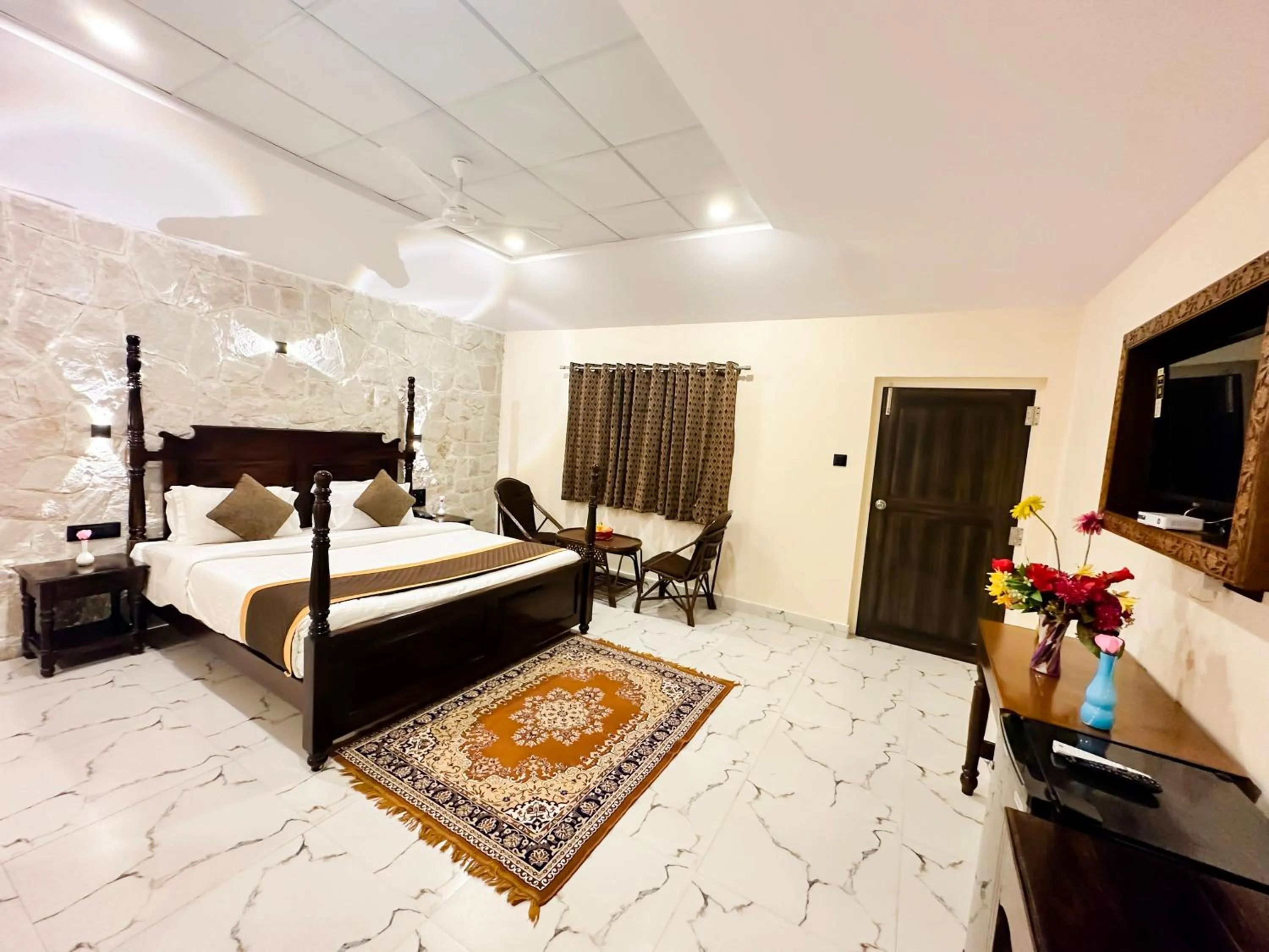 View (from property/room), Bed in Ranthambhore National Resort