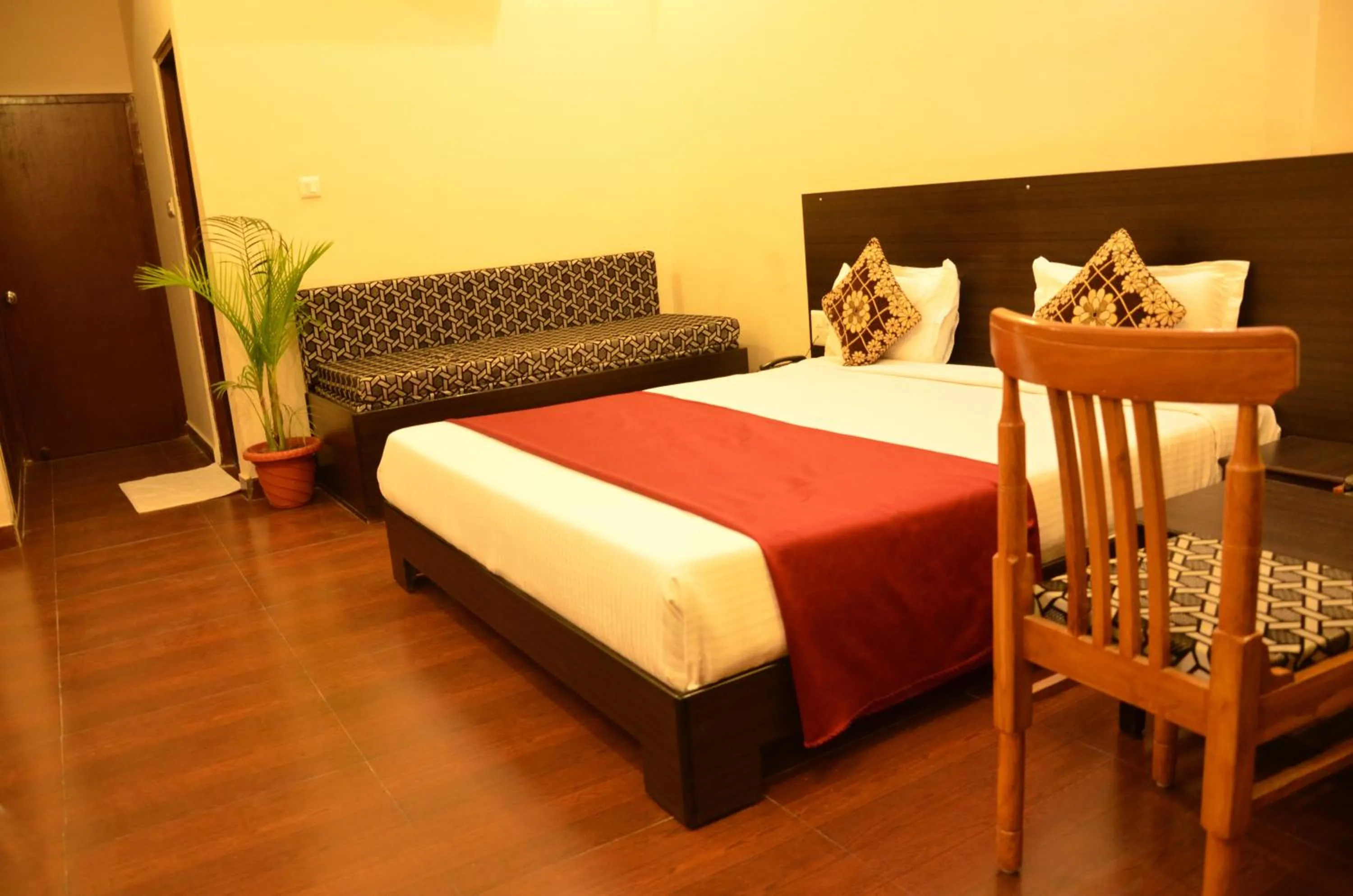 Bedroom, Bed in Ranthambhore National Resort