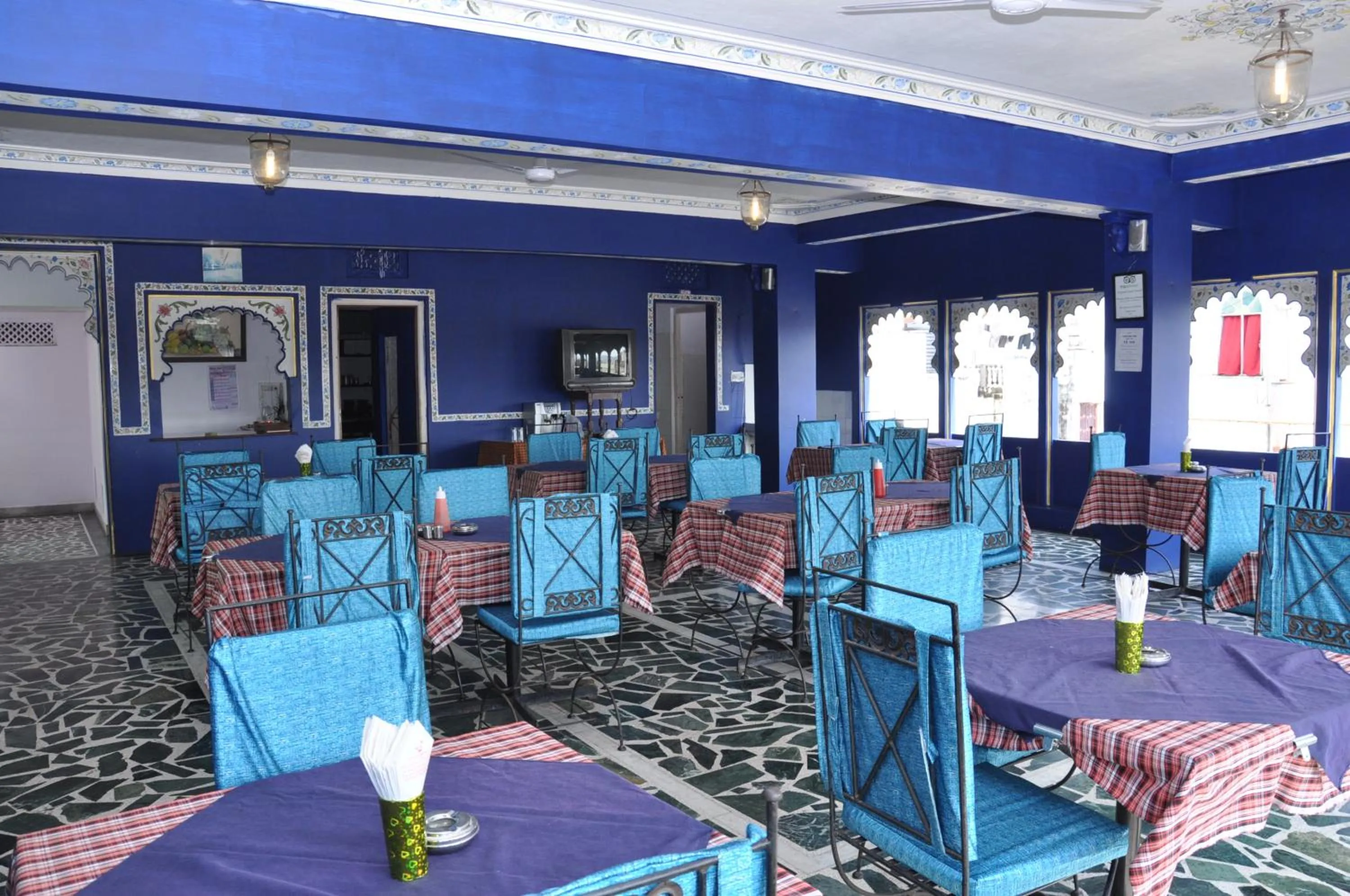 Dining area in Hotel Gangaur Palace