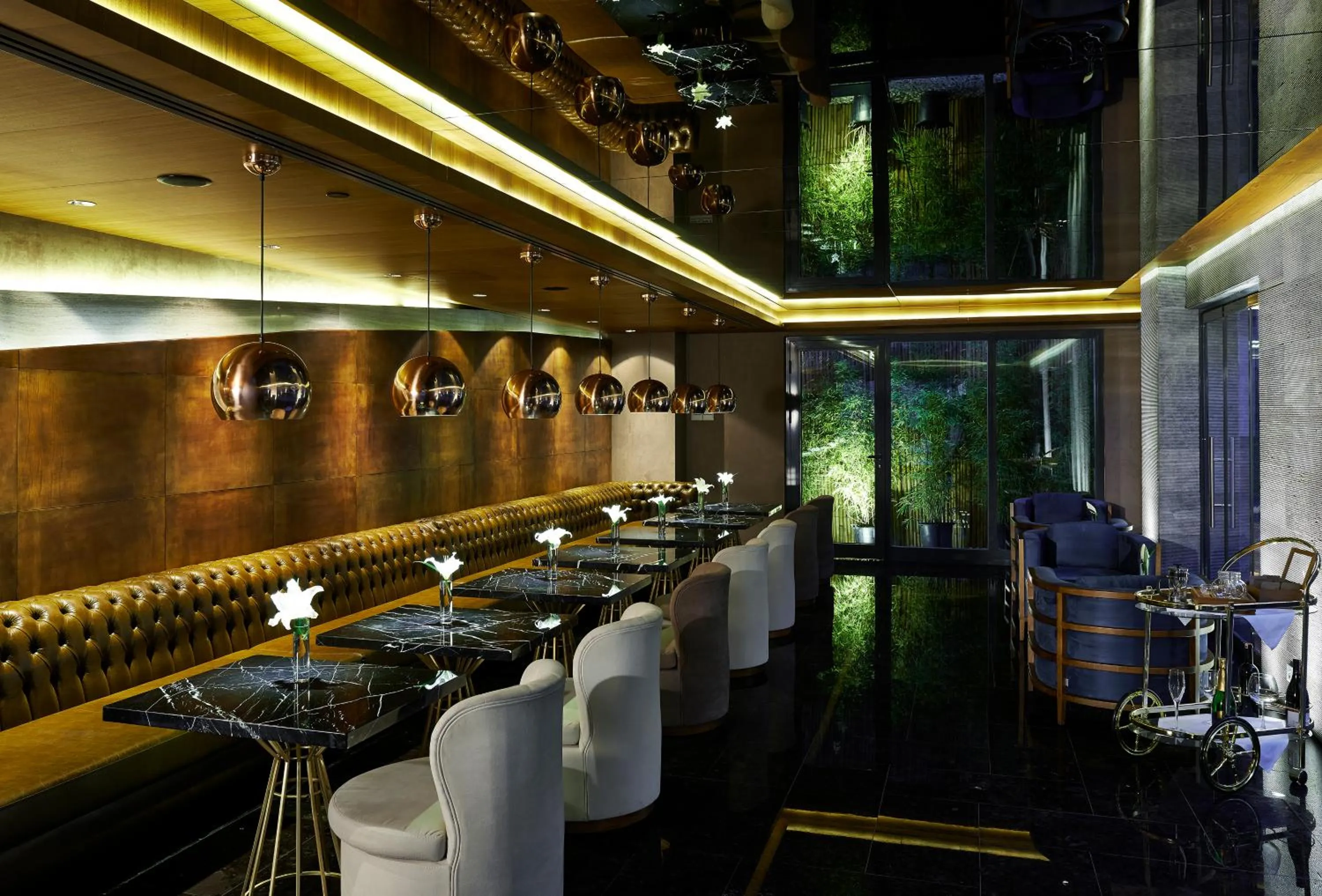 Restaurant/places to eat in Hotel Saint Sophia