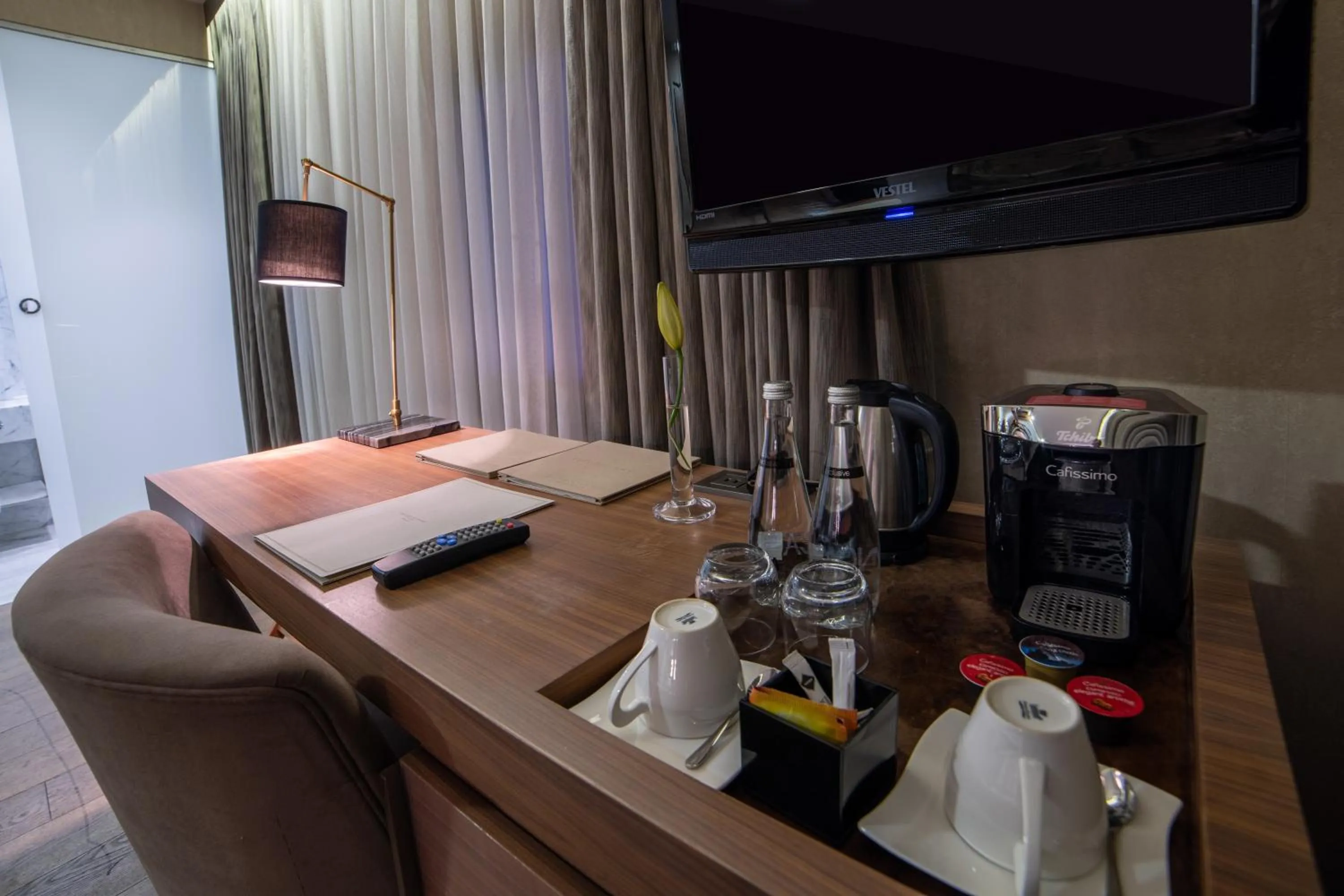 TV and multimedia, Bed in Hotel Saint Sophia