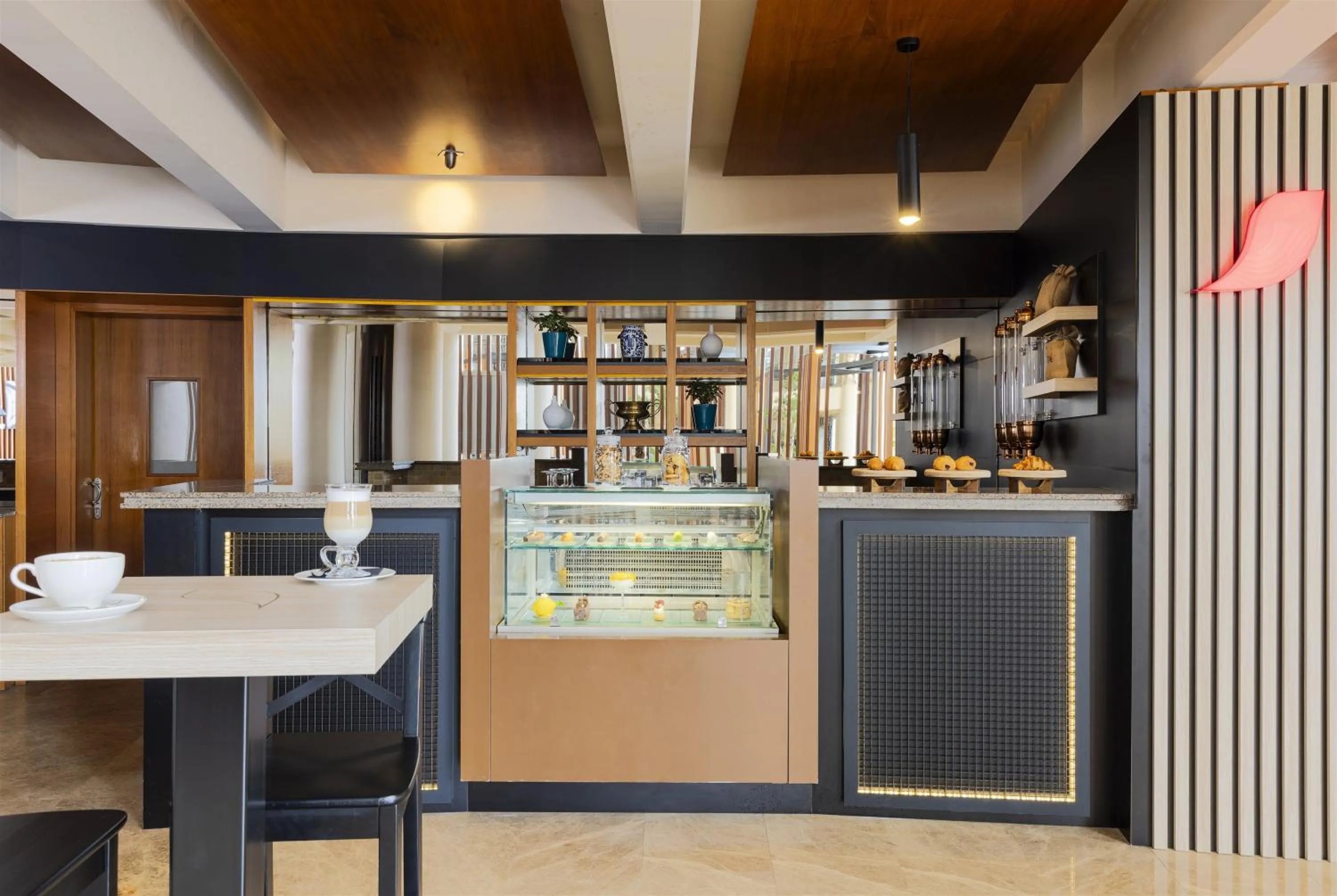 Restaurant/places to eat in Kempinski Hotel Barbaros Bay Bodrum