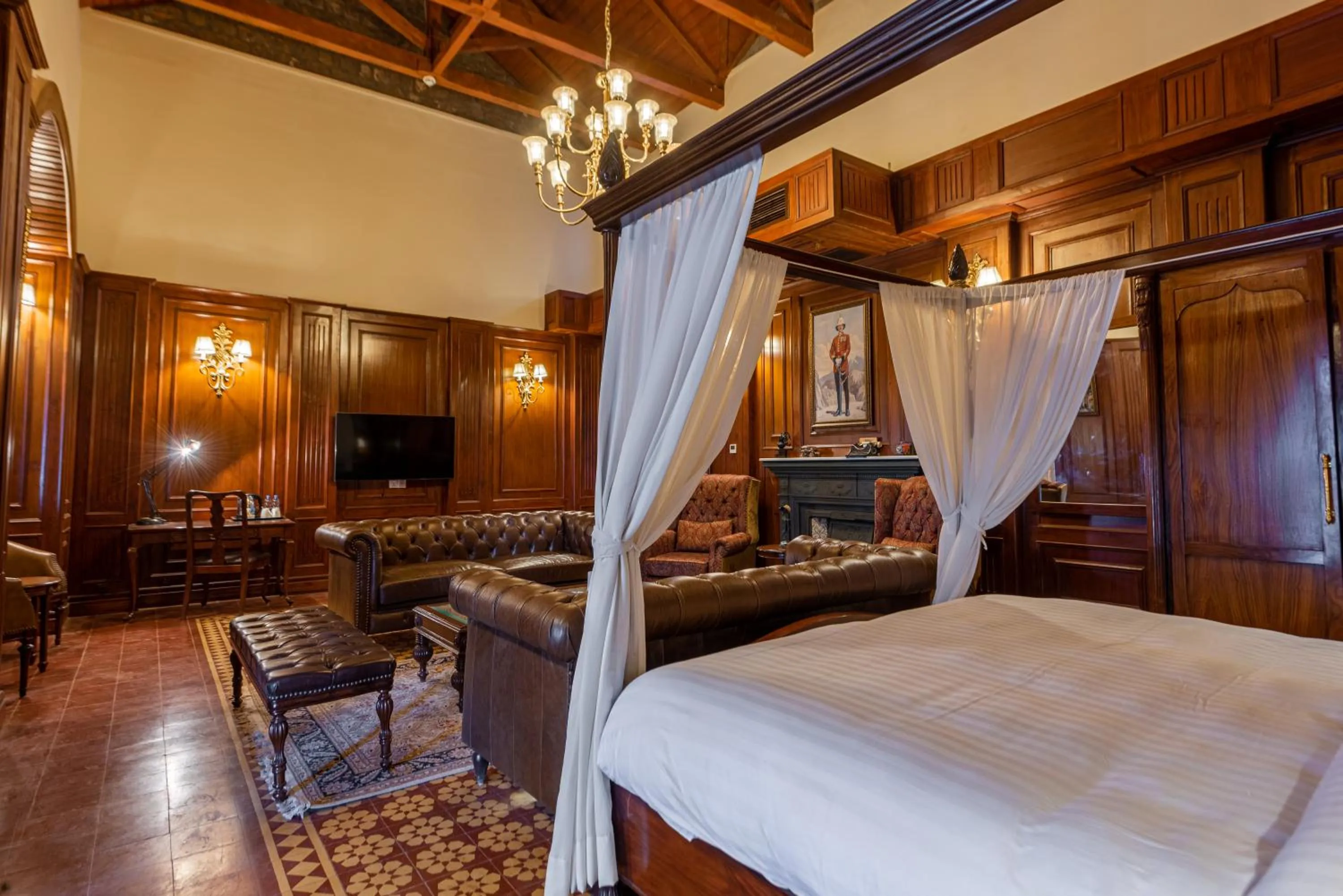 Photo of the whole room, Bed in Cecil by Pearl Continental